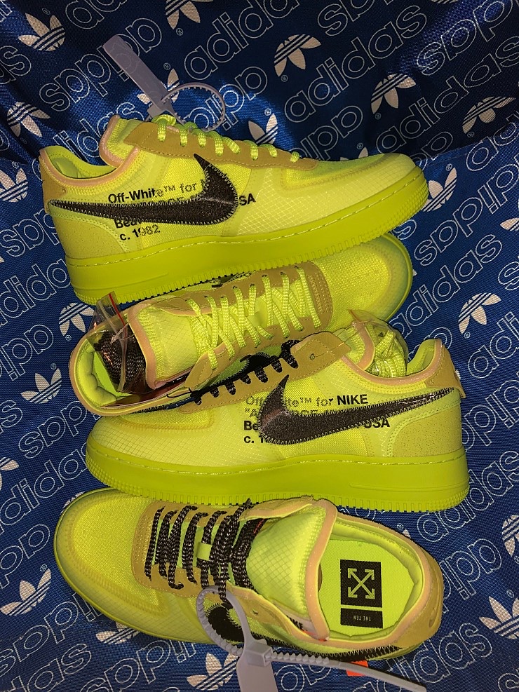 Nike x Off-White Air Force 1 Low Volt 착용 스타일 - 2