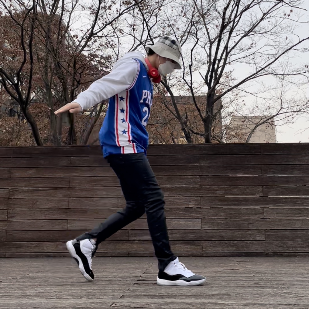 Jordan 11 Retro Concord 2018 착용 스타일