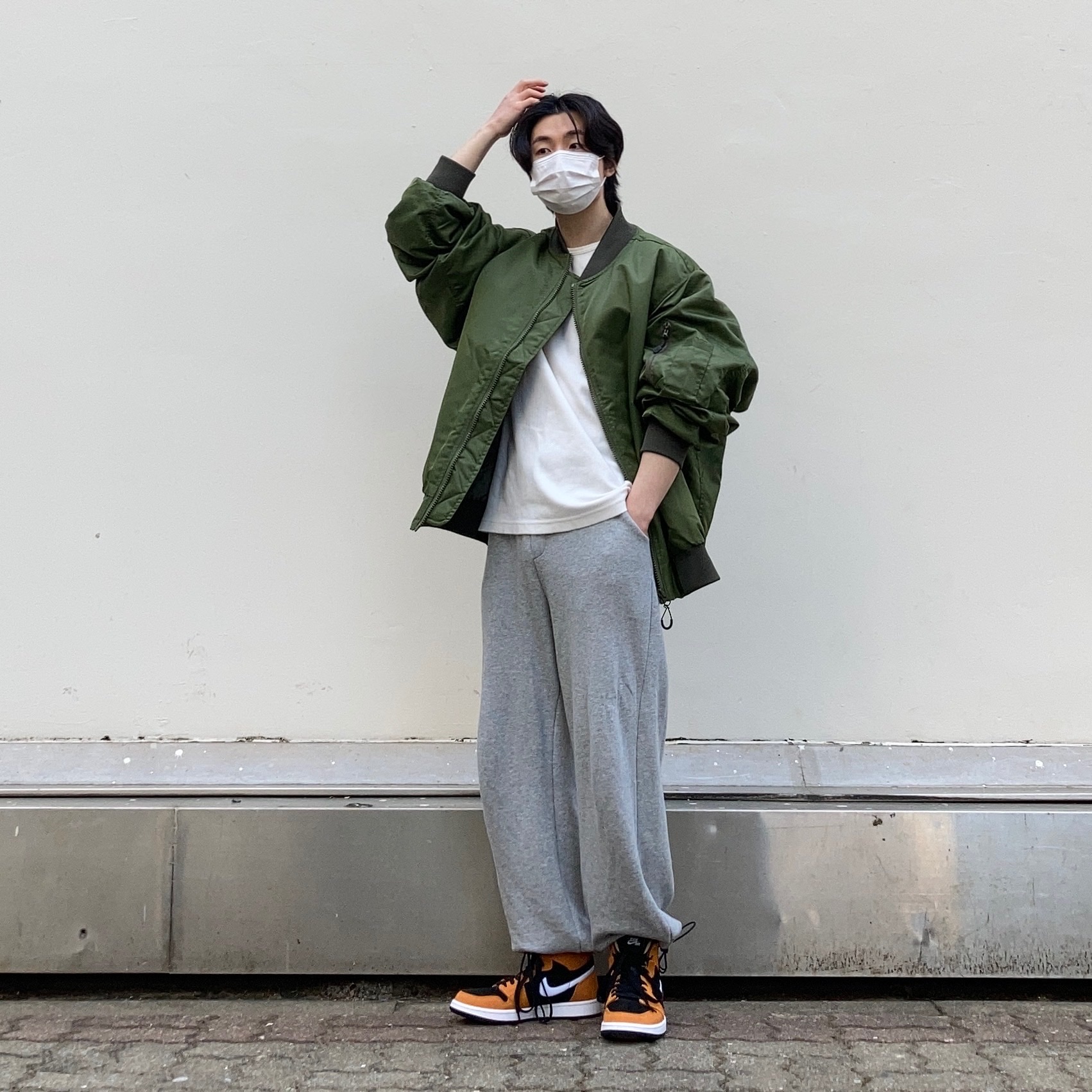 Jordan 1 Zoom Air CMFT Monarch Orange 착용 스타일