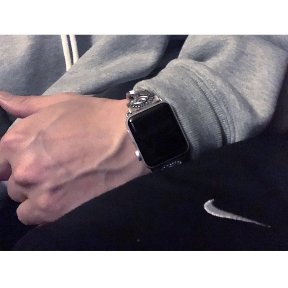 Nike NRG Solo Swoosh Fleece Pants Black - US/EU, Nike NRG Solo Swoosh Fleece Hoodie Dark Grey Heather - US/EU 착용 스타일 - 1