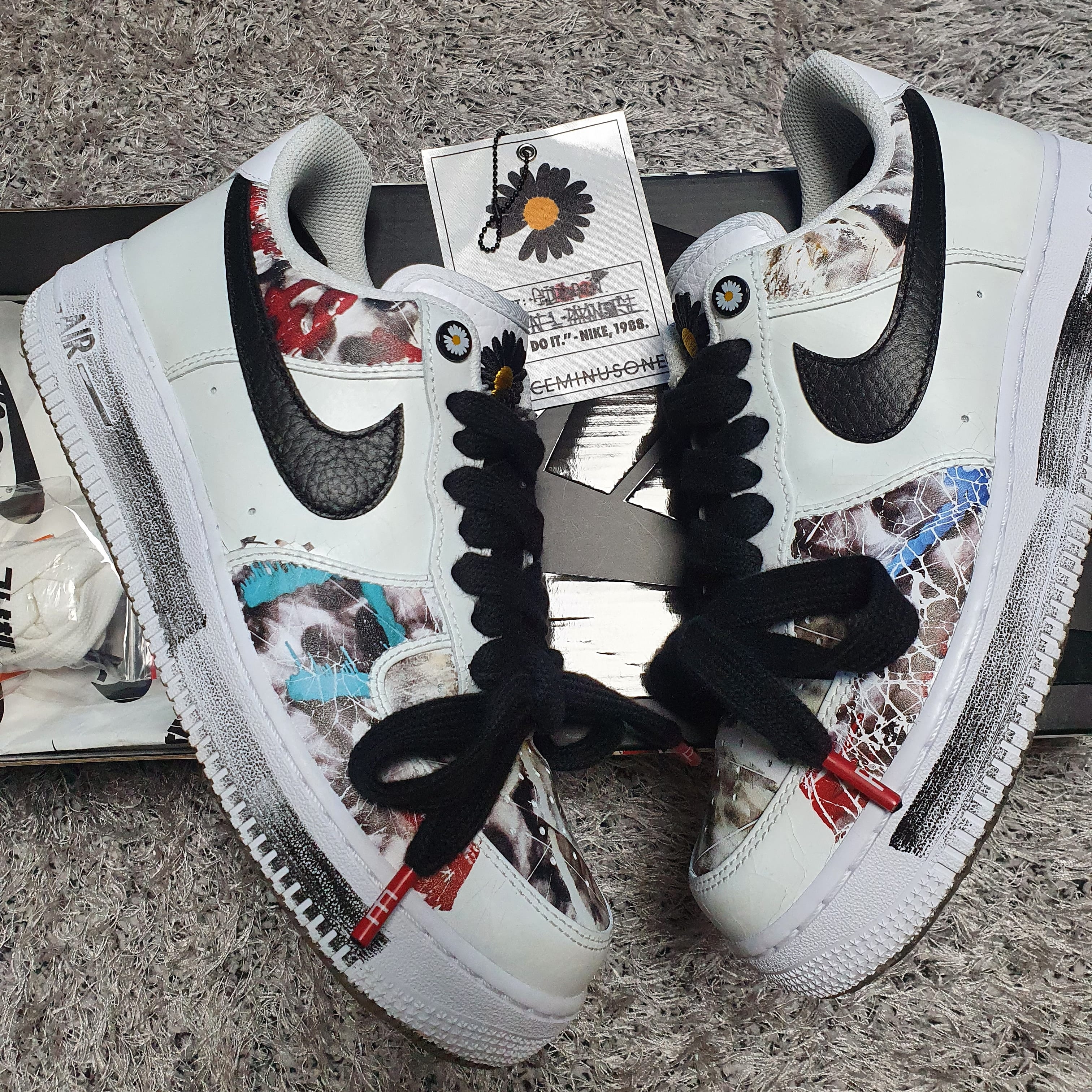 Nike x Peaceminusone Air Force 1 Low Para-Noise 2.0 착용 스타일