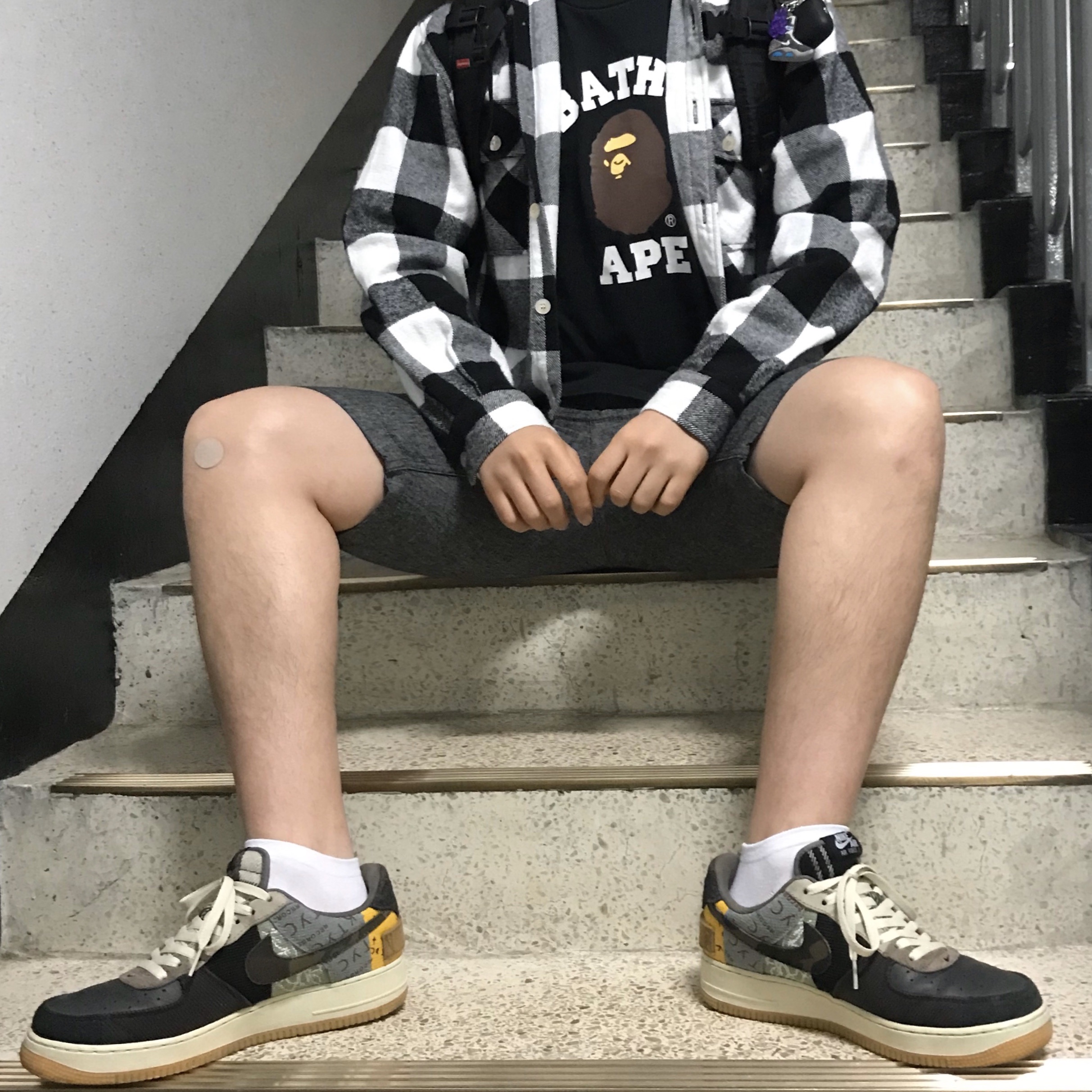 Nike x Travis Scott Air Force 1 Low Cactus Jack 착용 스타일