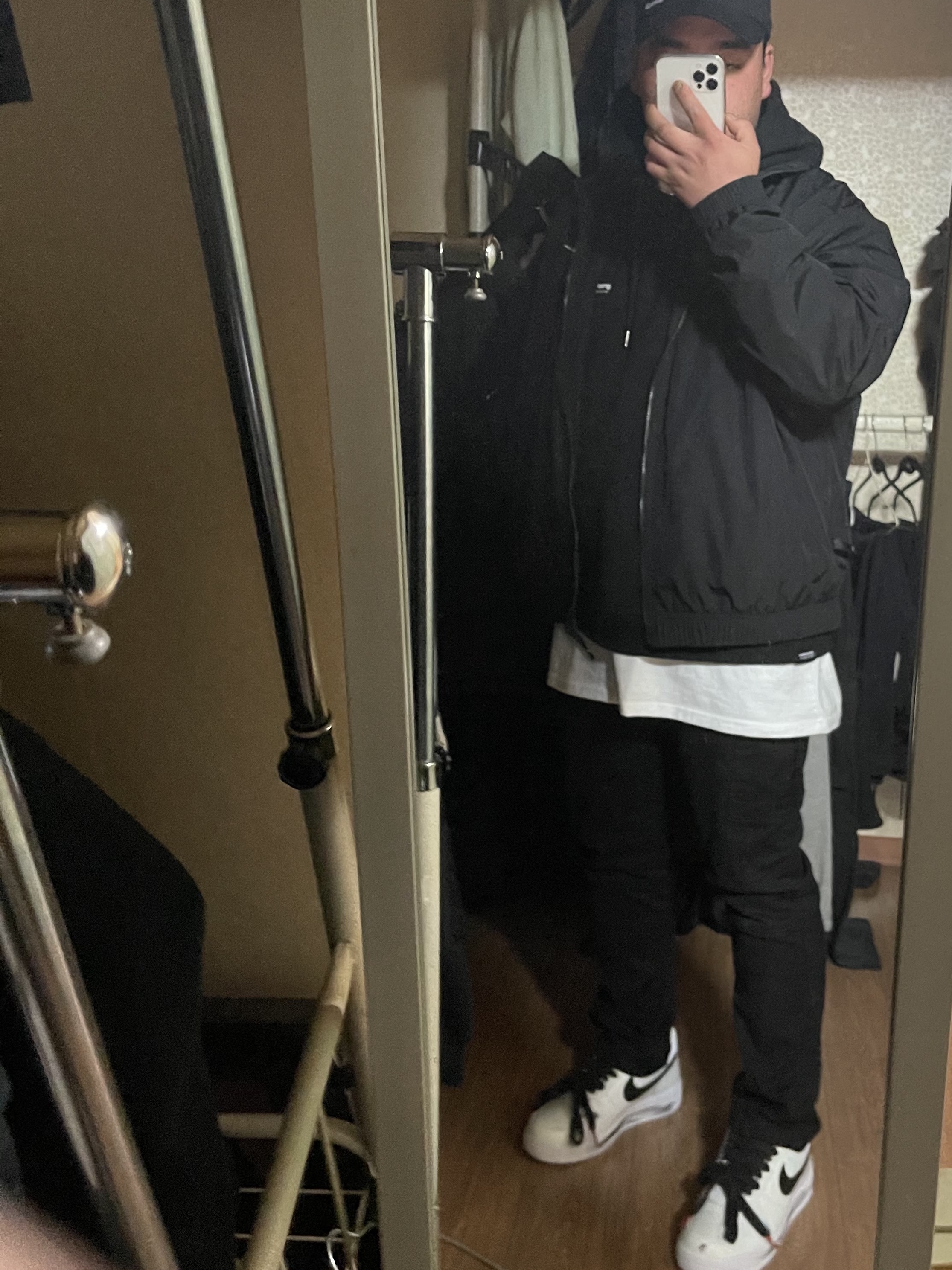 Nike x Peaceminusone Air Force 1 Low Para-Noise 2.0 착용 스타일