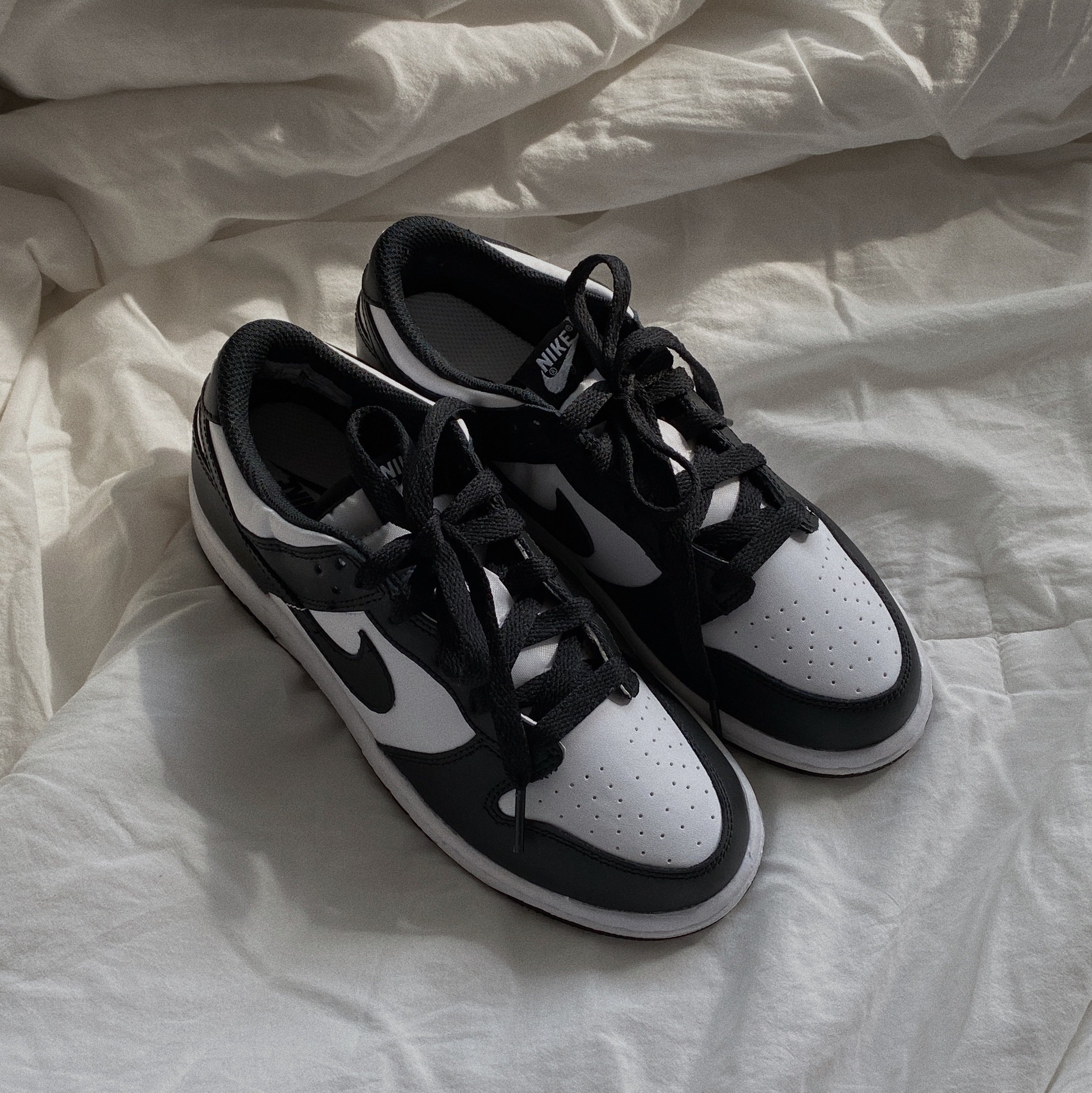 (W) Nike Dunk Low Black, (GS) Nike Dunk Low Black 착용 스타일 - 1