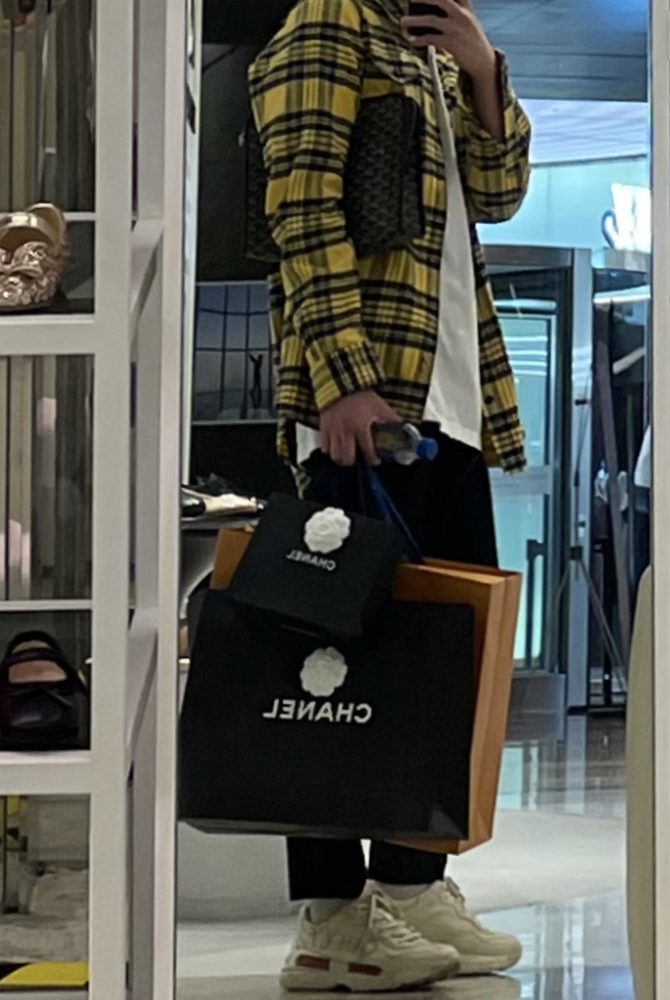 KREAM 프로필 이미지