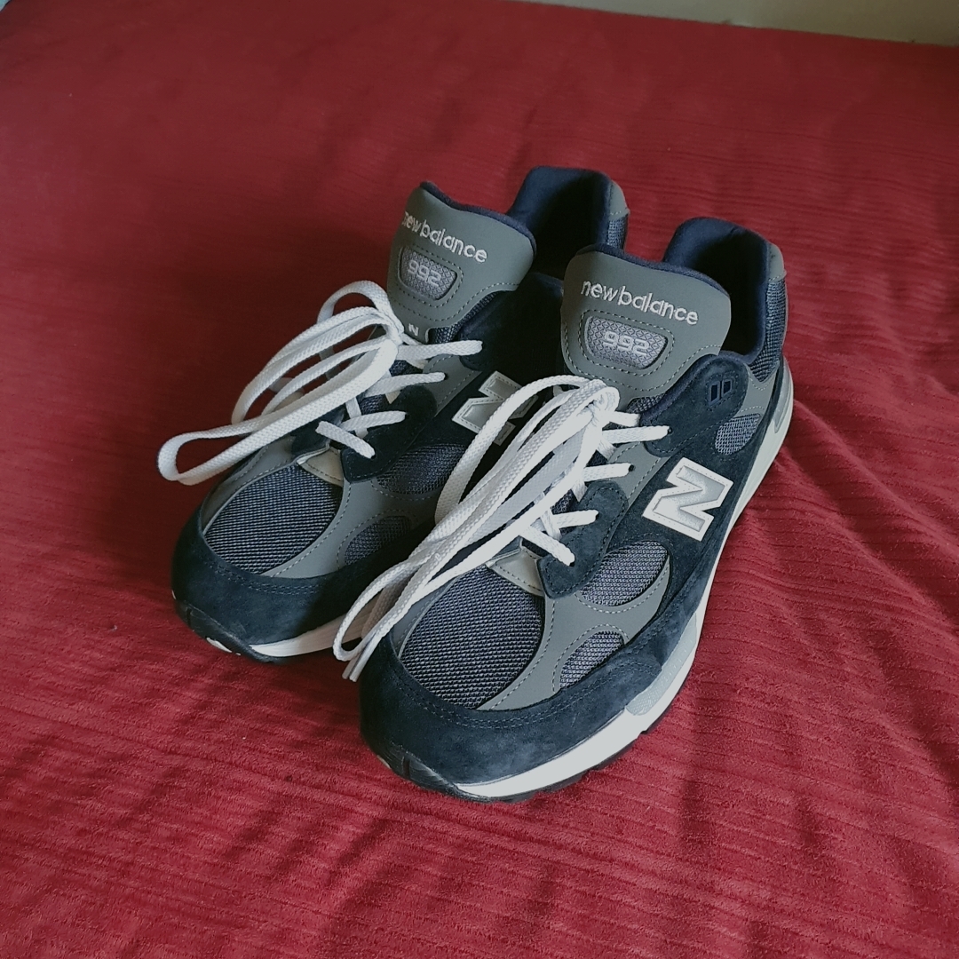 New Balance 992 Made in USA Navy 착용 스타일 - 2