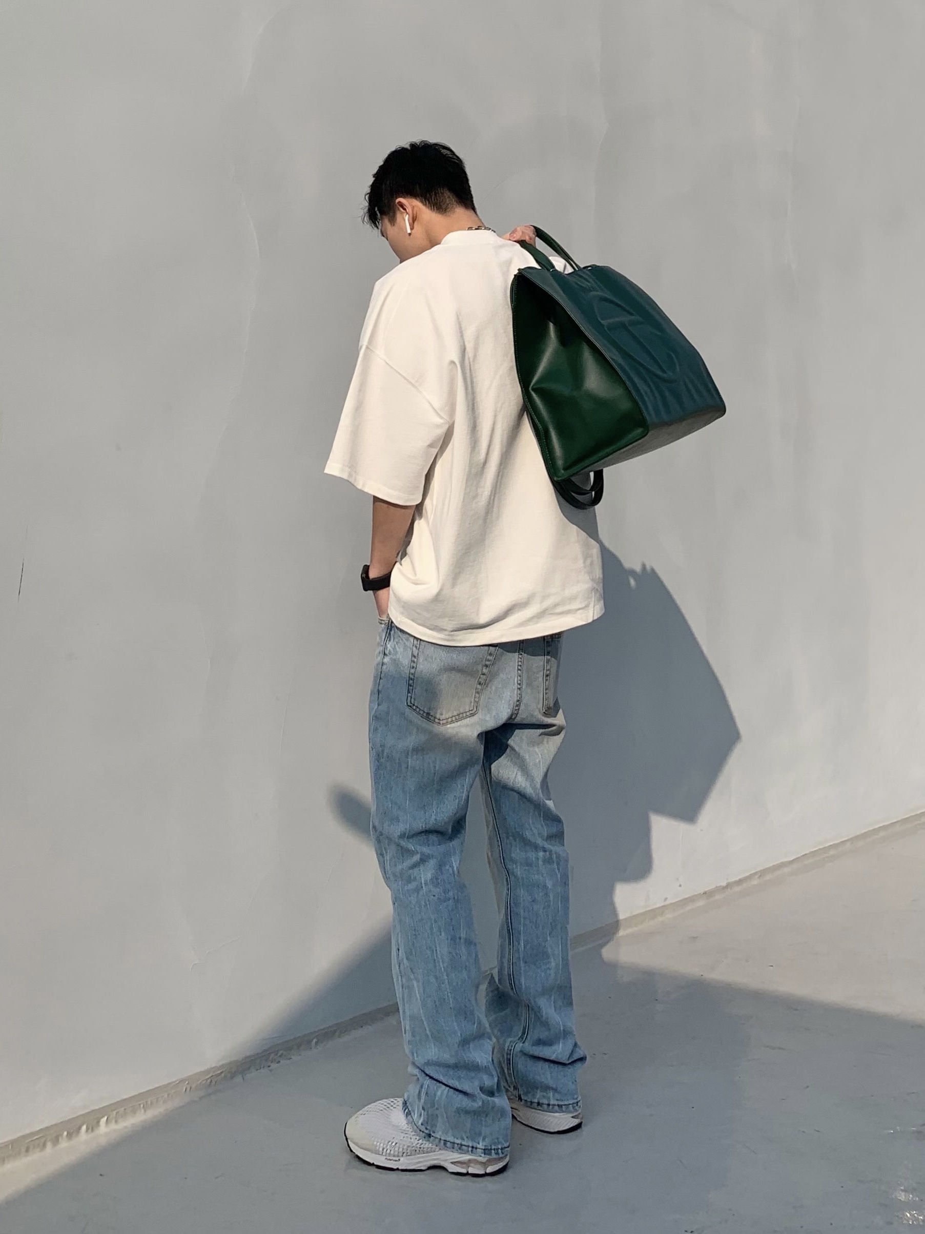 Asics x Vivienne Westwood Gel-Kayano 26 Birch White 착용 스타일 - 5