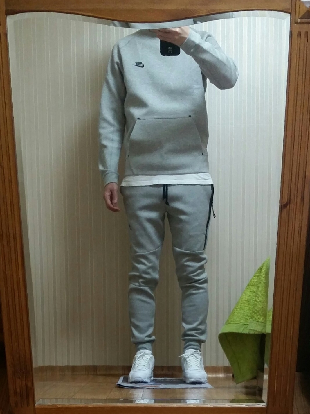 Nike Air Max 90 NRG Recraft Sail 착용 스타일 - 1