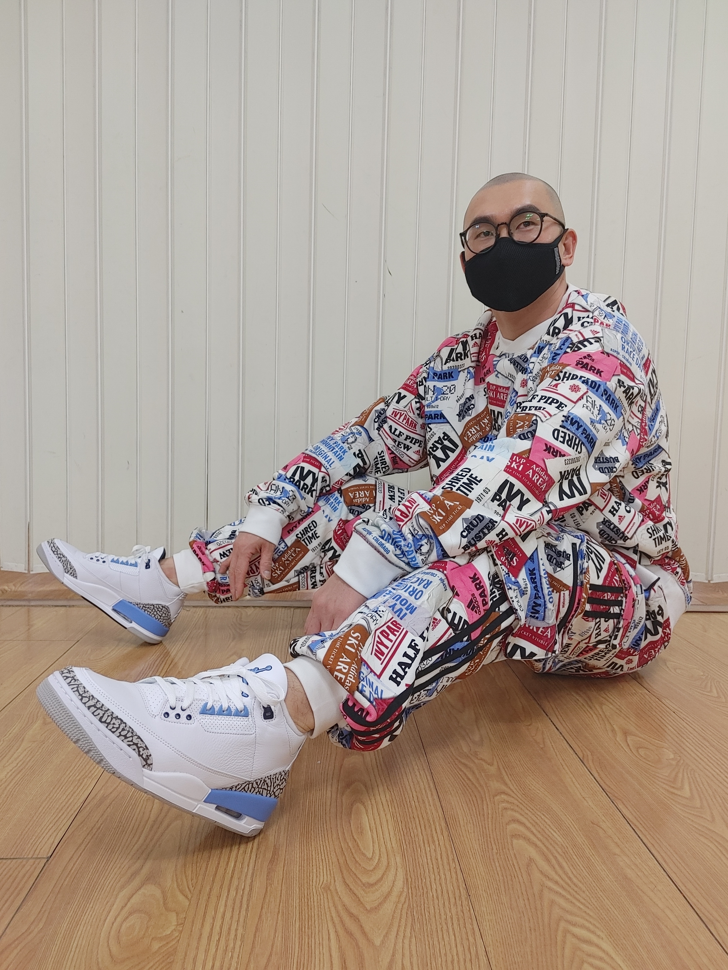 Jordan 3 Retro UNC 2020 착용 스타일 - 3