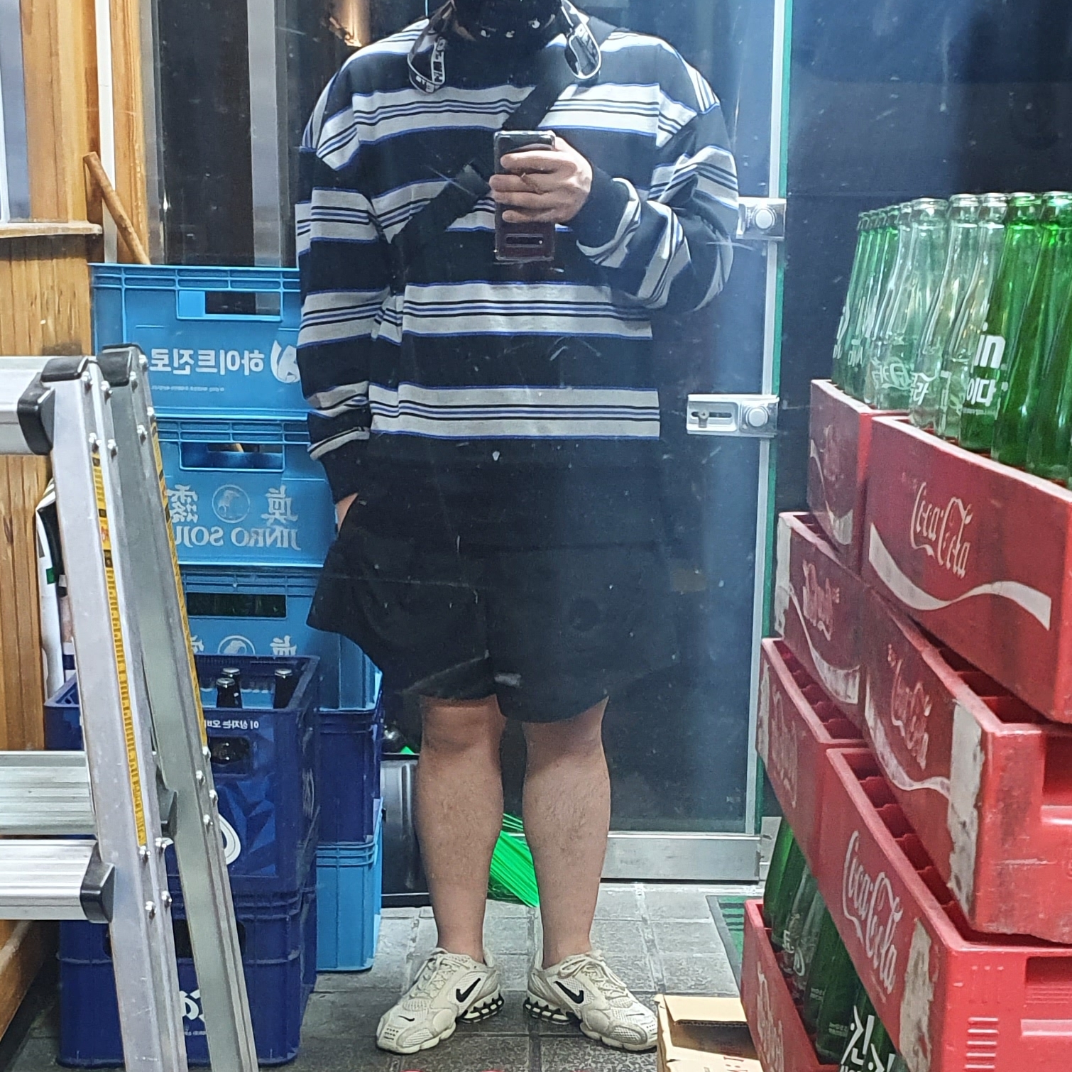 Nike x Stussy Air Zoom Spiridon Cage 2 Fossil 착용 스타일 - 1