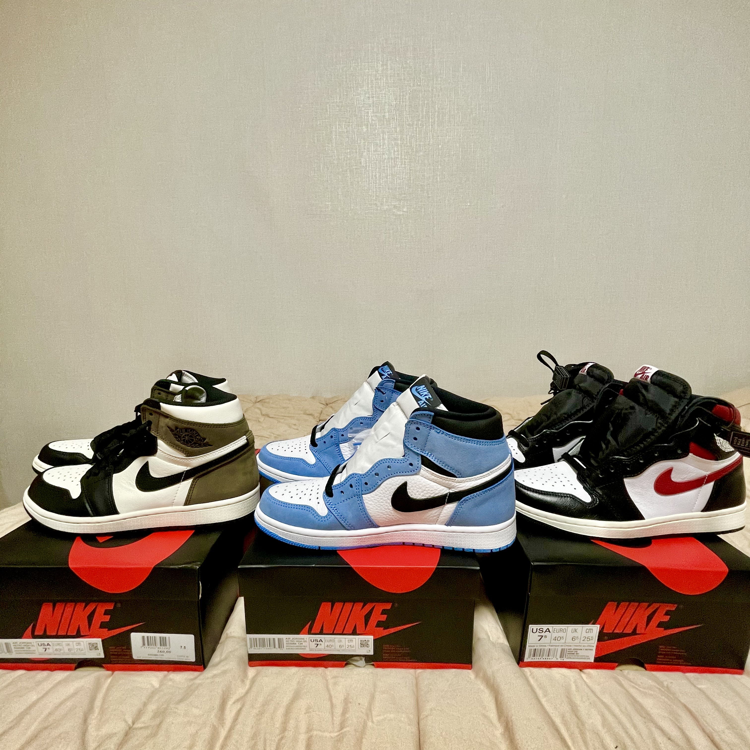 Jordan 1 Retro High OG Gym Red, Jordan 1 Retro High OG University Blue 착용 스타일 - 1