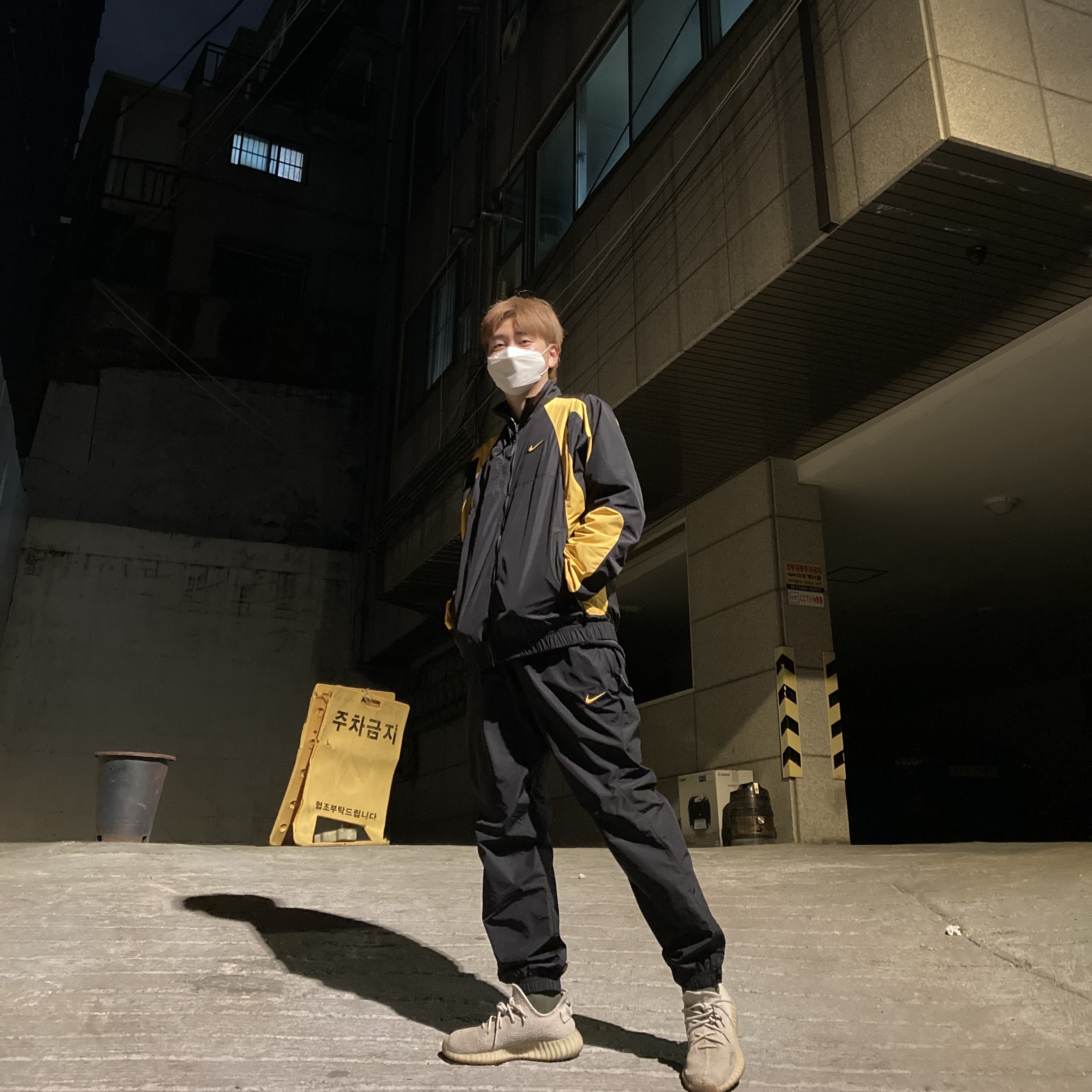 Nike x Drake Nocta Essential Track Jacket - US/EU, Nike x Drake Nocta Fleece Pants Black - Asia 착용 스타일 - 2
