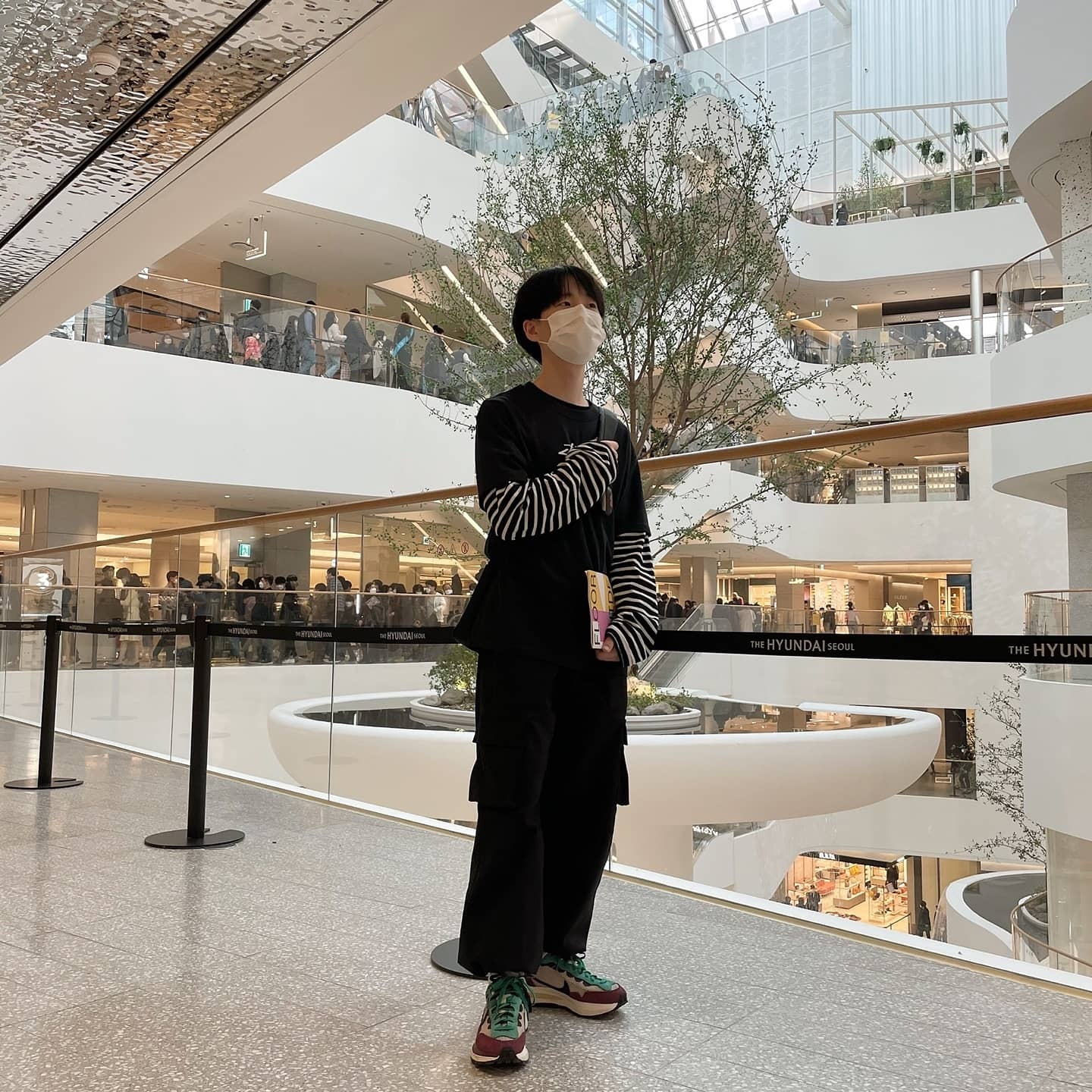 Nike x Stussy WT T-Shirt Black - Asia, Nike x Sacai VaporWaffle String & Black Villain Red 착용 스타일