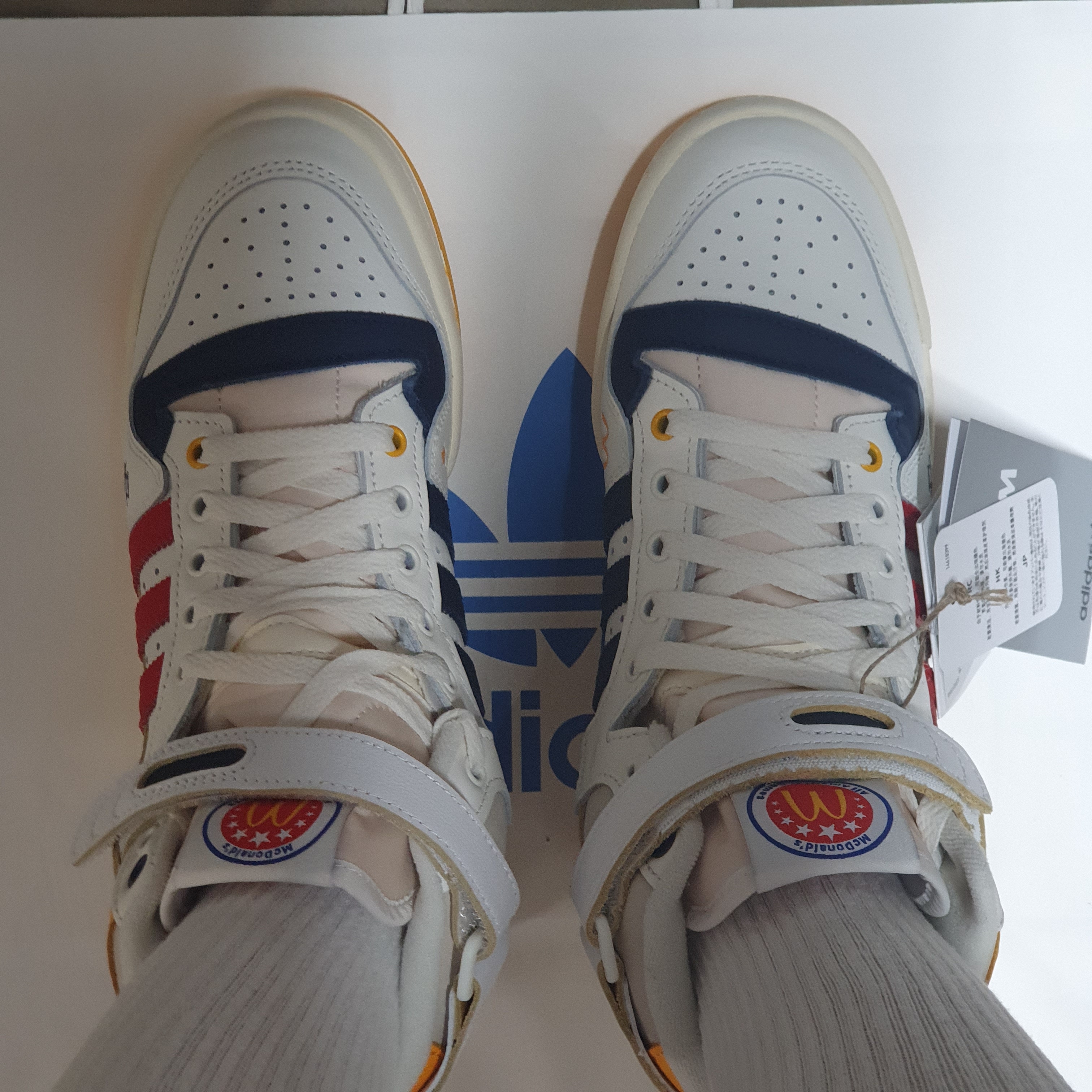 Adidas x Eric Emanuel Forum 84 High McDonald's All American 착용 스타일 - 1