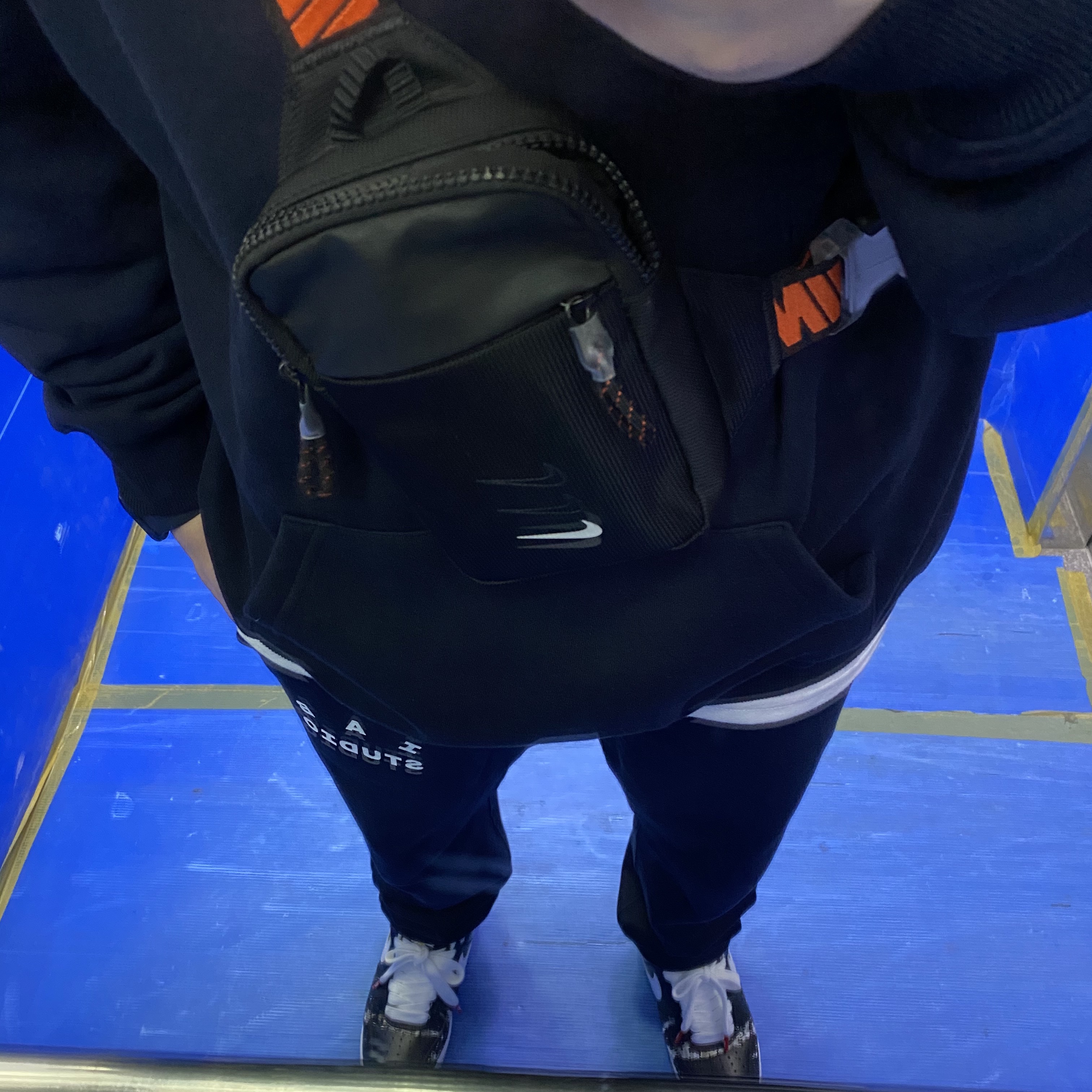 IAB Studio Hoodie Navy - 21SS, IAB Studio Sweatpants Navy - 21SS 착용 스타일