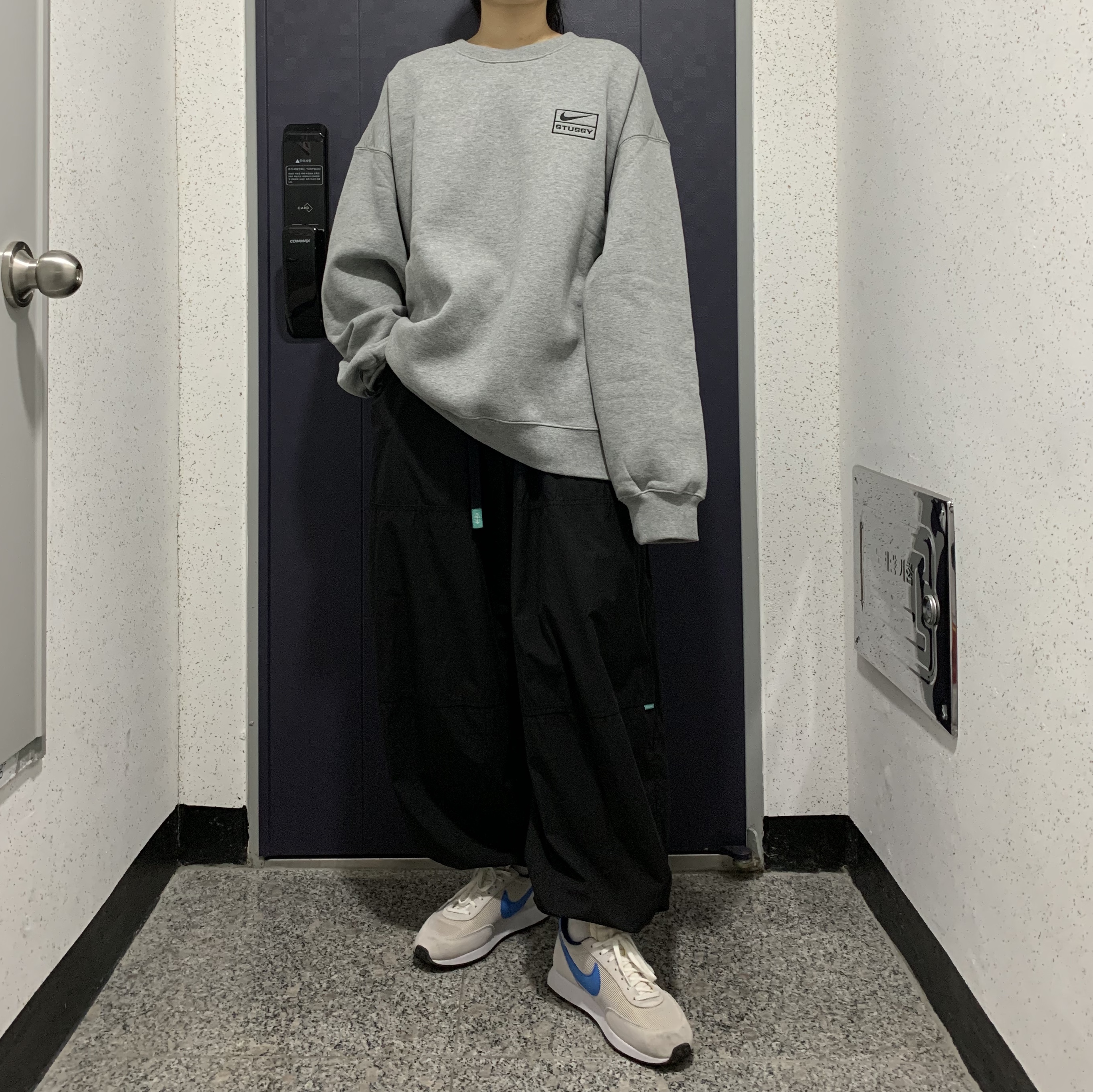 Nike Air Tailwind 79 OG Vast Grey Light Photo Blue, Nike x Stussy NRG BR Crew Fleece Grey 착용 스타일