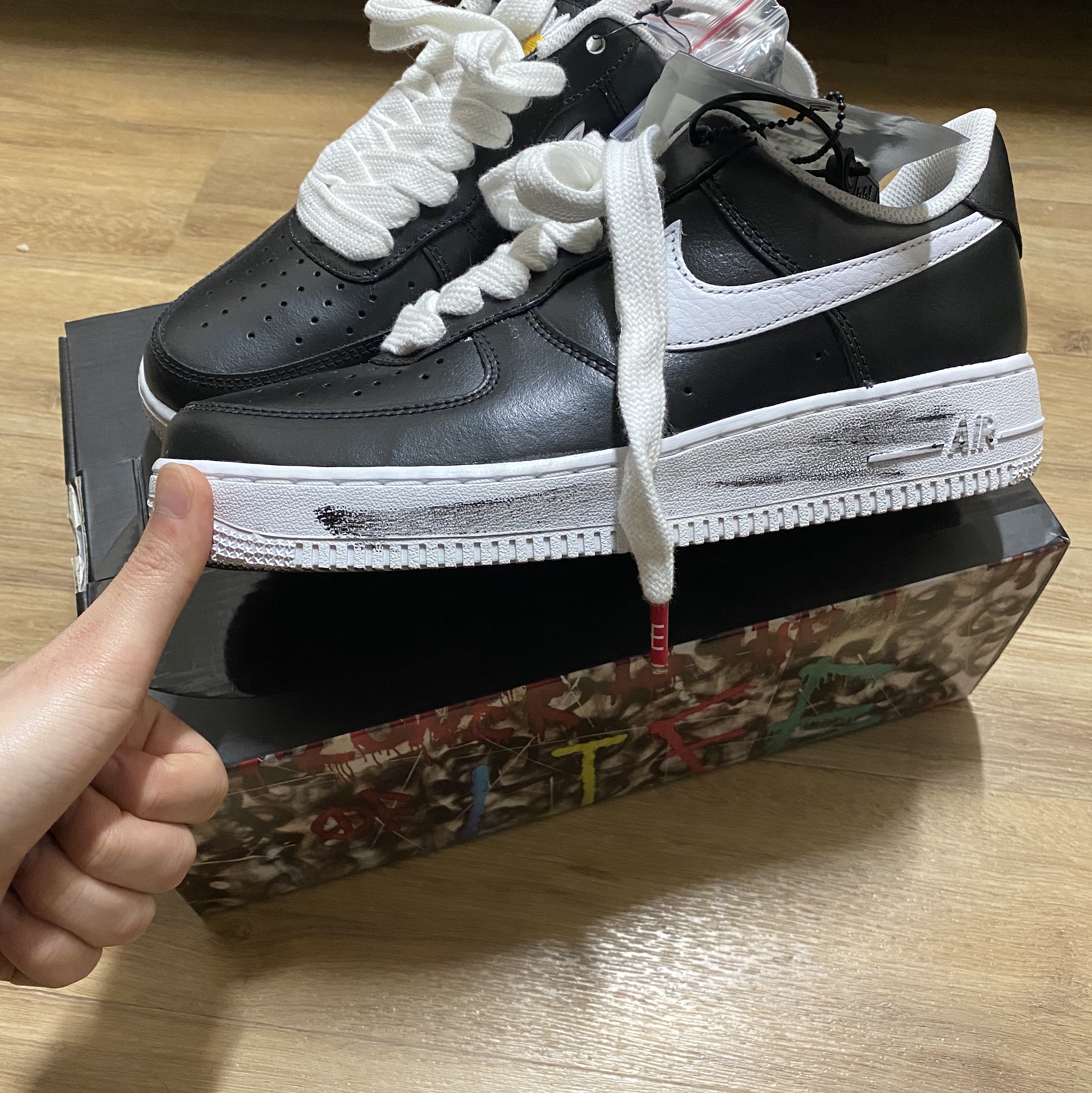 Nike x Peaceminusone Air Force 1 Low Para-Noise 착용 스타일 - 3