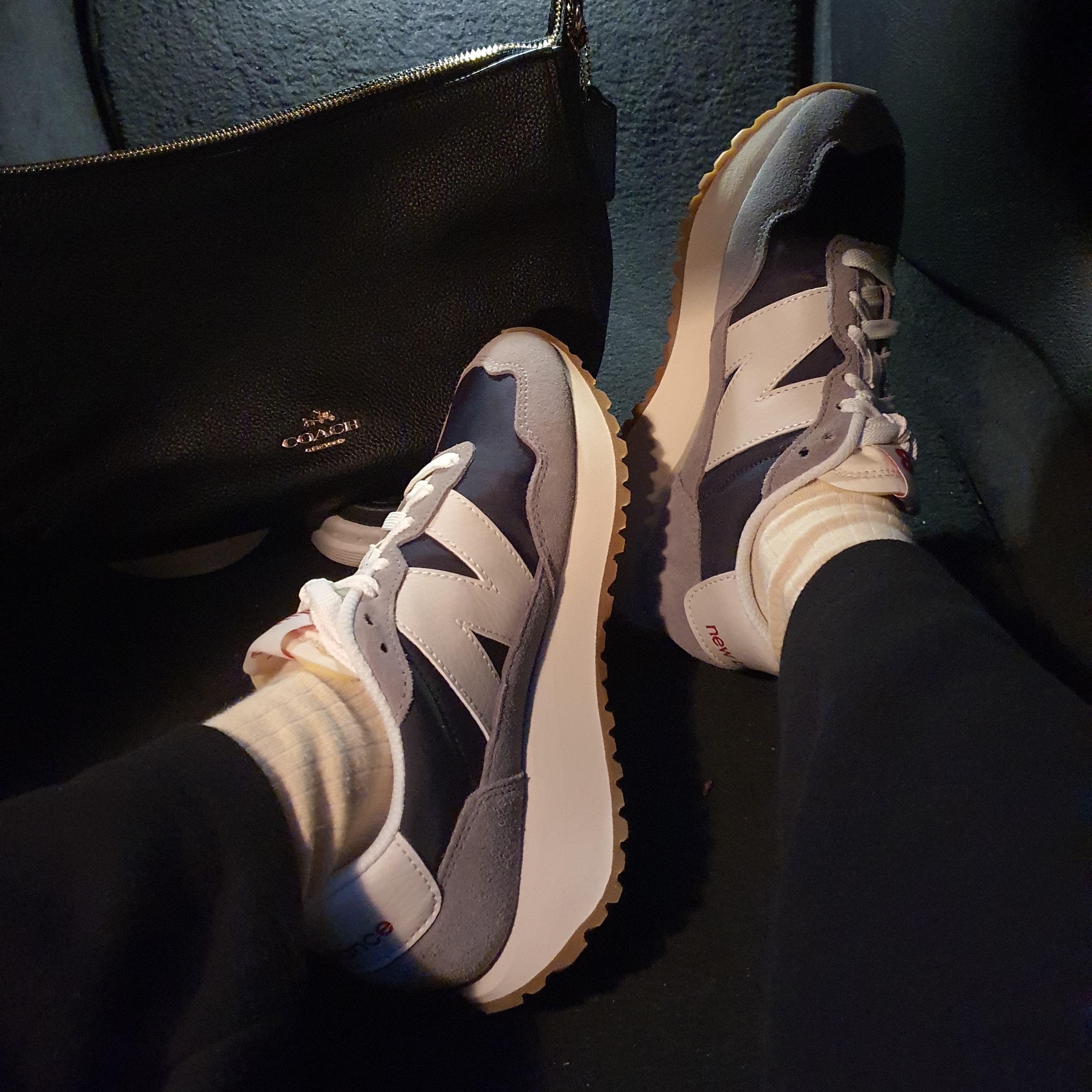 New Balance 237 Marblehead 착용 스타일