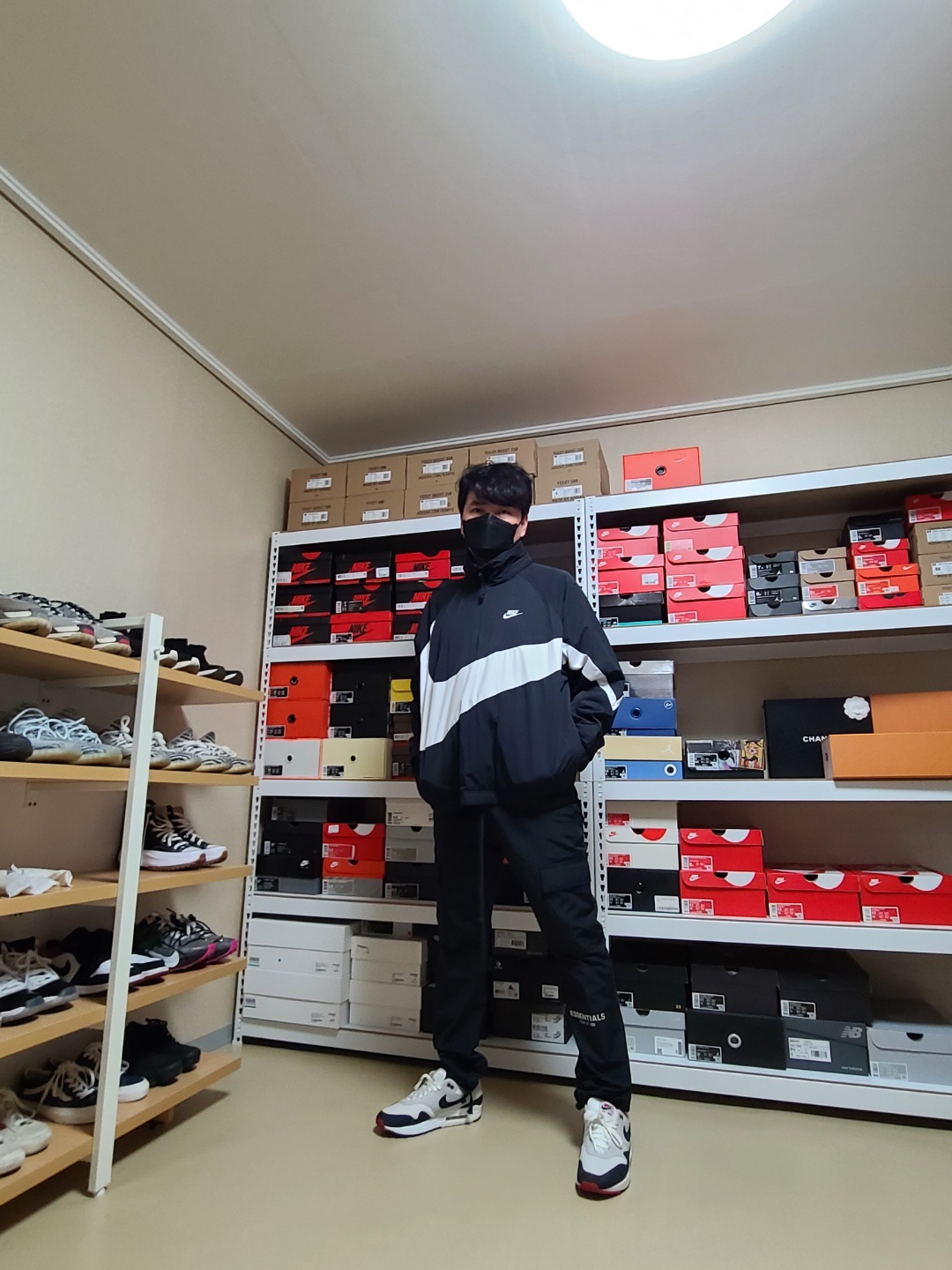 Nike Air Max 1 Anniversary Obsidian 착용 스타일
