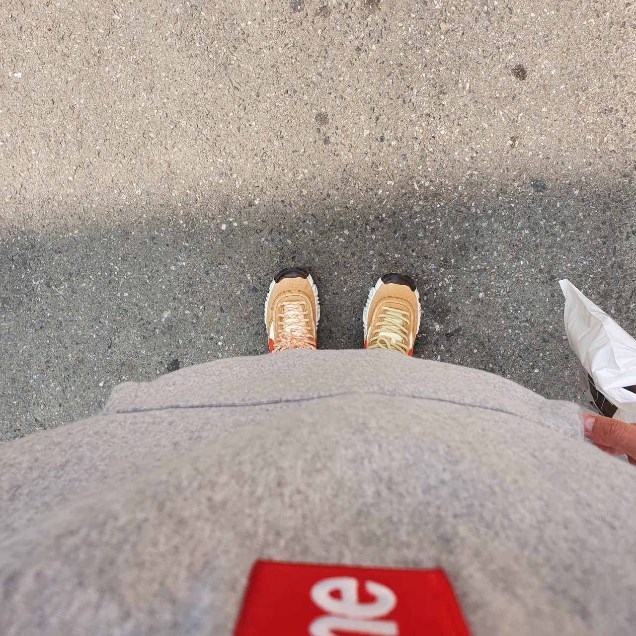 Supreme Cross Box Logo Hooded Sweatshirt Heather Grey - 20FW, Nike Overbreak SP Fossil 착용 스타일