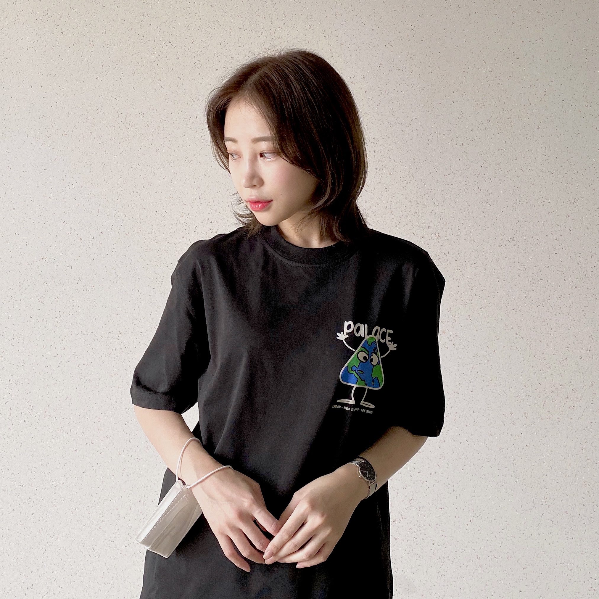 New Balance 530 White, Palace Globlerone T-Shirt Black - 20SS 착용 스타일 - 4