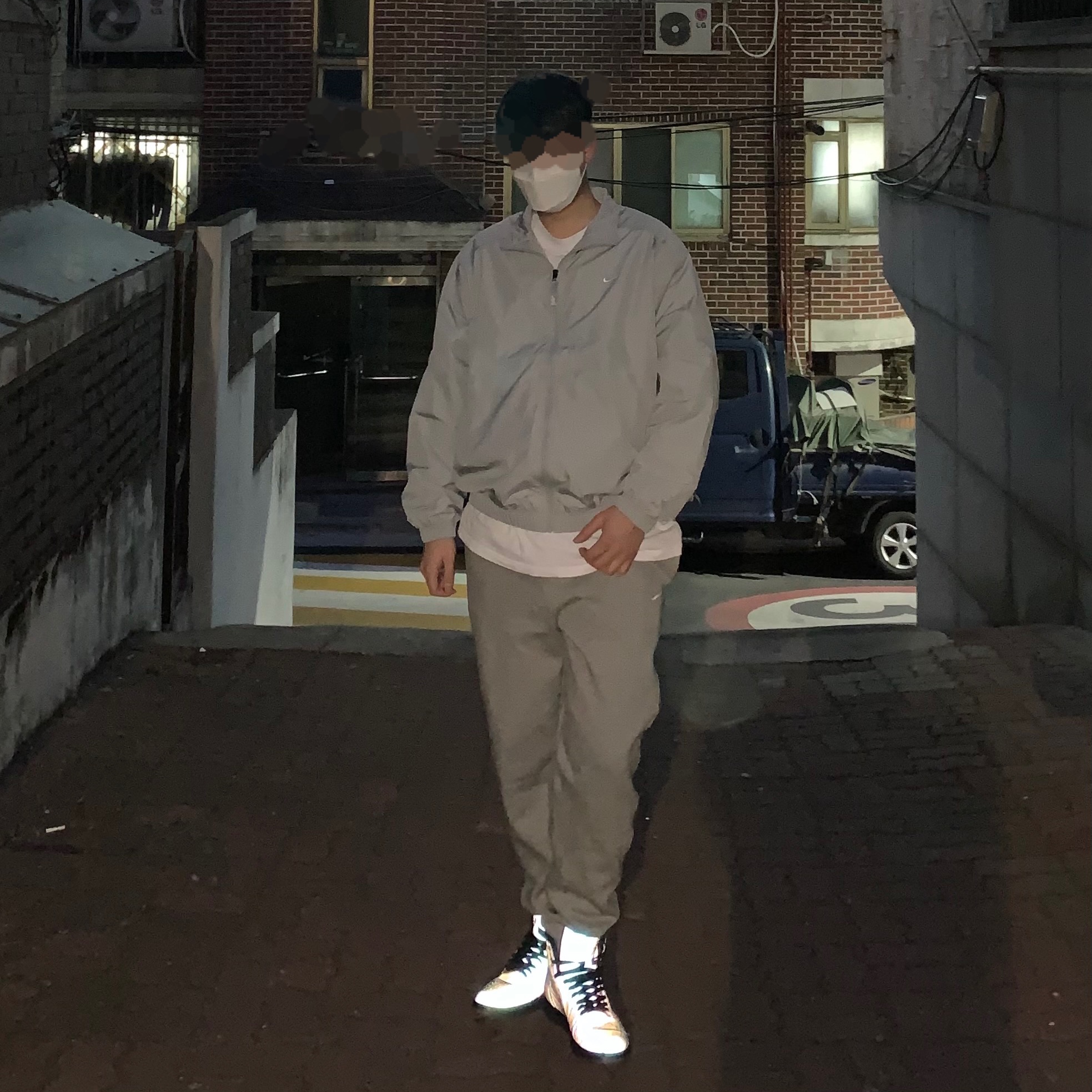 Nike M NRG Track Jacket Grey, Nike NRG Solo Swoosh Fleece Pants Dark Grey Heather - US/EU 착용 스타일