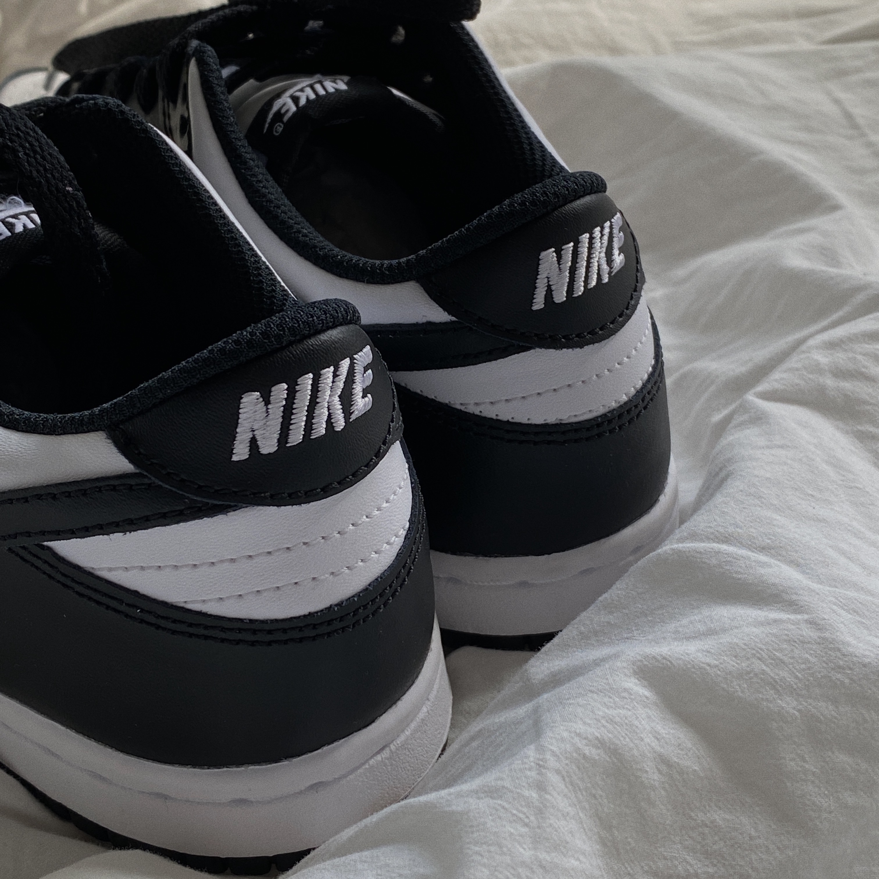 (W) Nike Dunk Low Black, (GS) Nike Dunk Low Black 착용 스타일 - 2