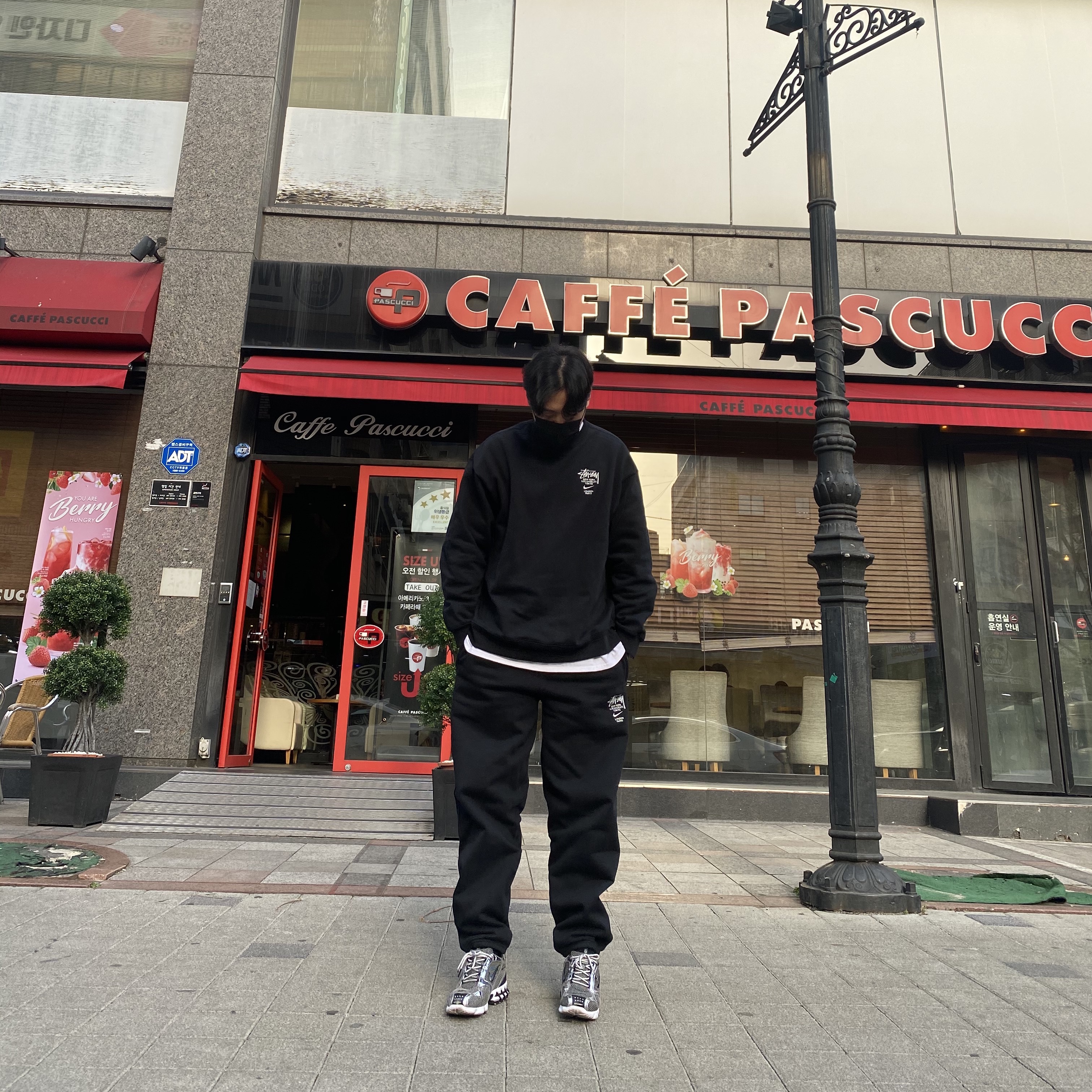 Nike x Stussy NRG ZR Fleece Crewneck Black - US/EU, Nike x Stussy NRG ZR Fleece Pants Black - US/EU 착용 스타일