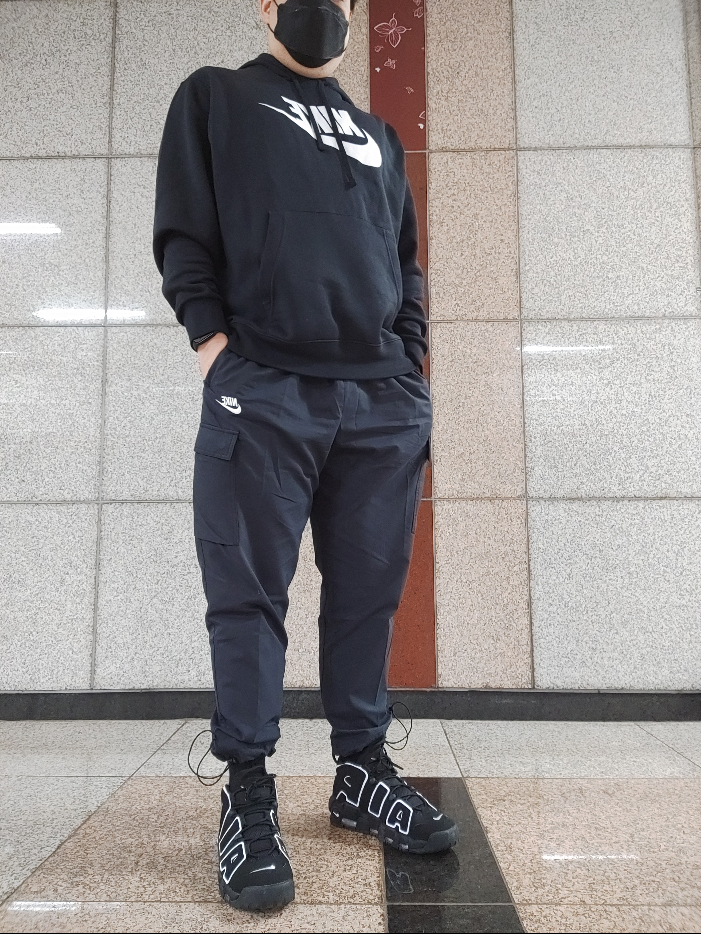 Nike Air More Uptempo Black White 2020 착용 스타일
