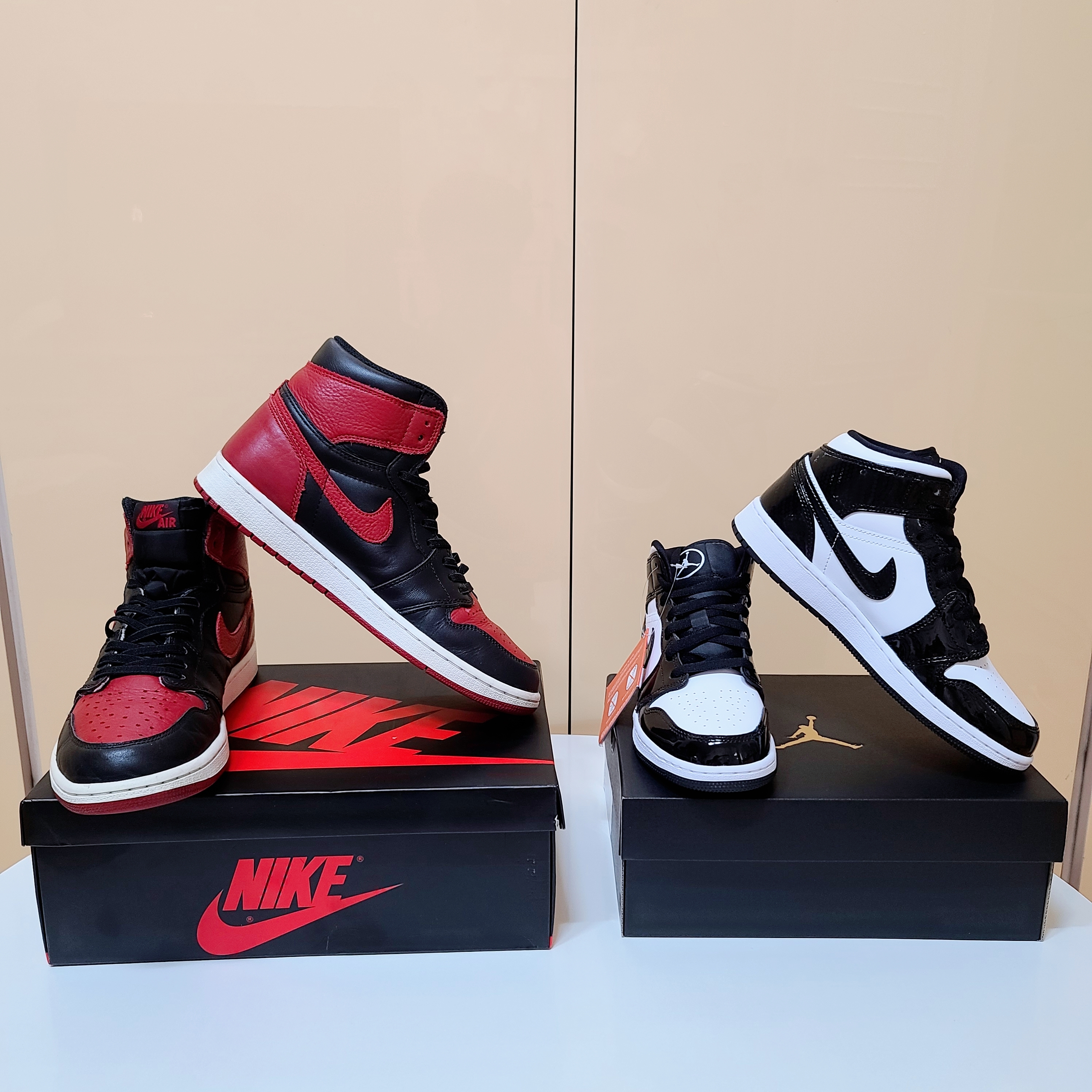 (GS) Jordan 1 Mid SE ASW Black, Jordan 1 Retro High OG Bred Banned 2016 착용 스타일