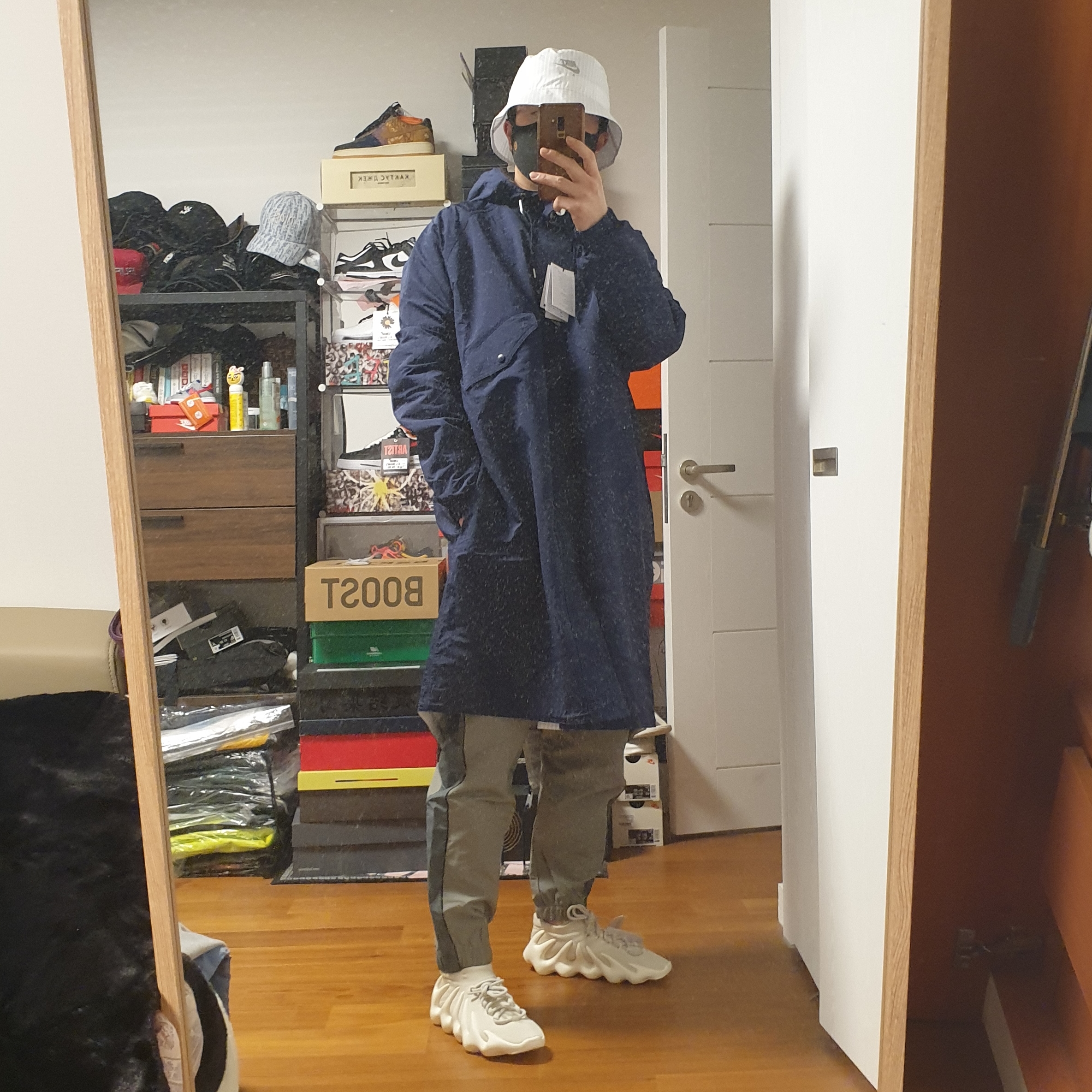 Nike x Kim Jones Bucket Hat White, Nike x Kim Jones Reversible Parka Navy - Asia 착용 스타일 - 1