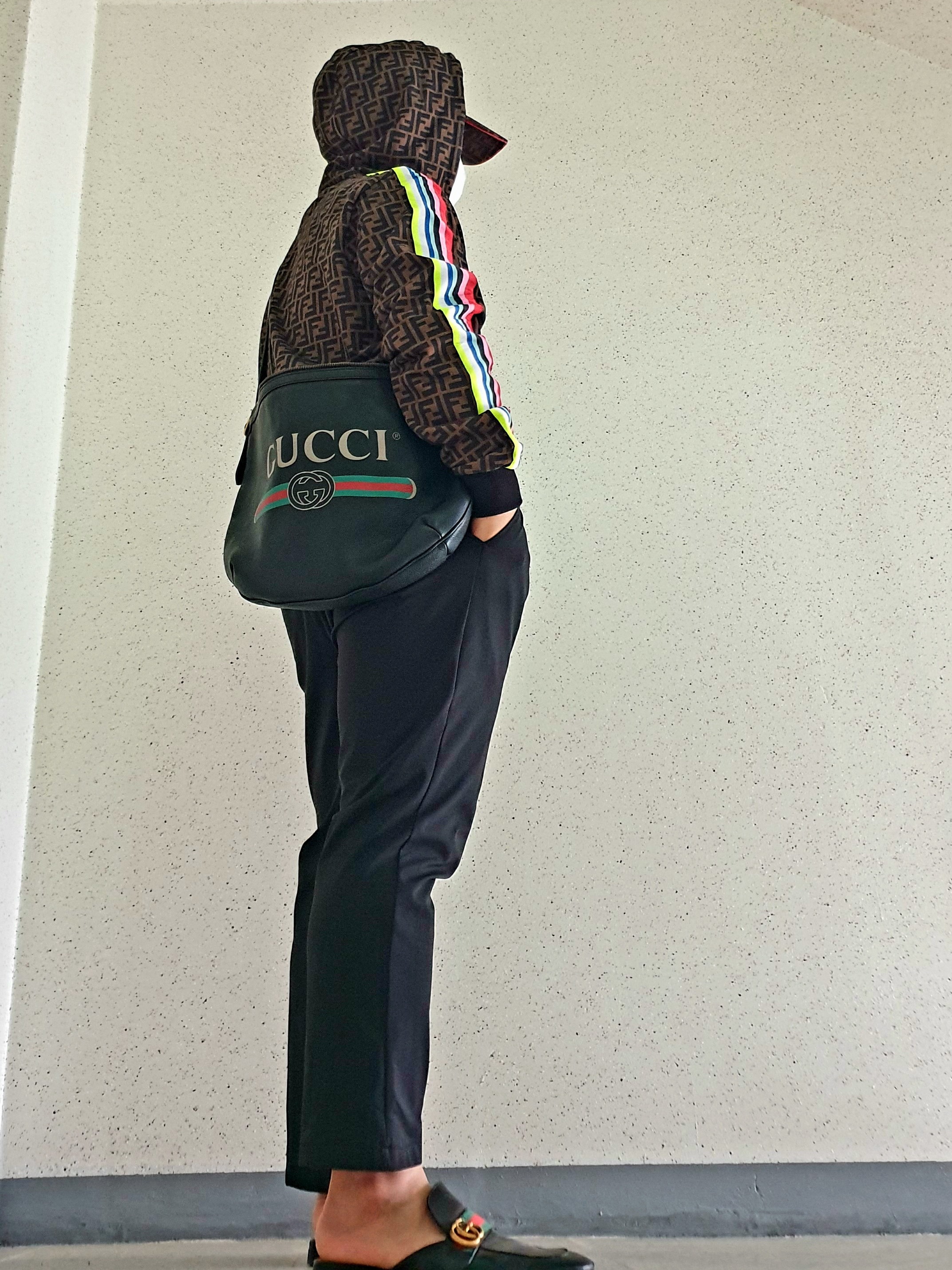 (W) Gucci Rhyton Leather Sneakers Logo 착용 스타일