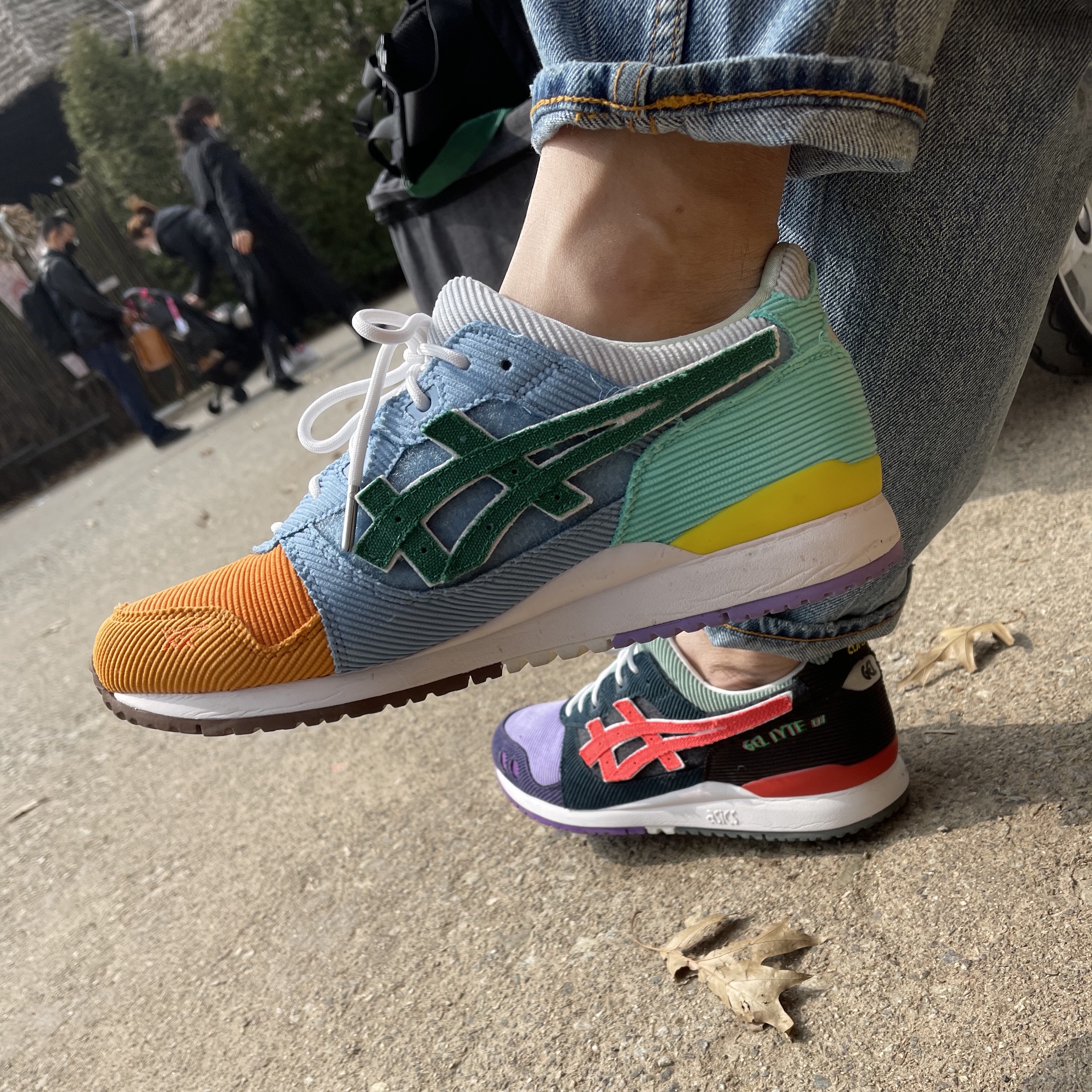 Asics x Atmos x Sean Wotherspoon Gel-Lyte III OG Corduroy 착용 스타일 - 2