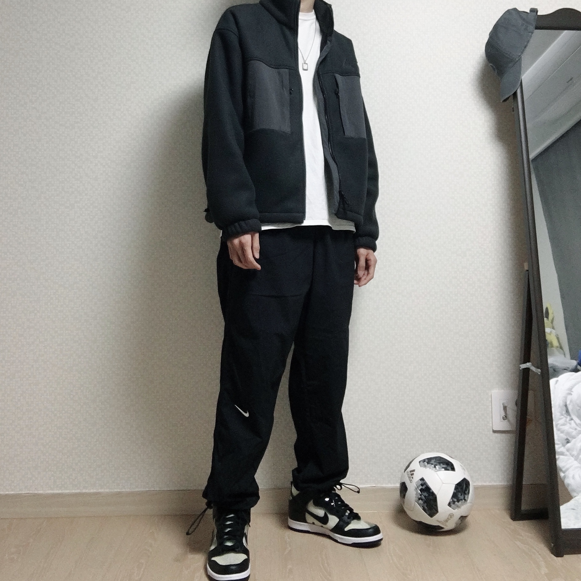 Nike x Comme des Garcons Homme Plus Dunk High Clear 착용 스타일