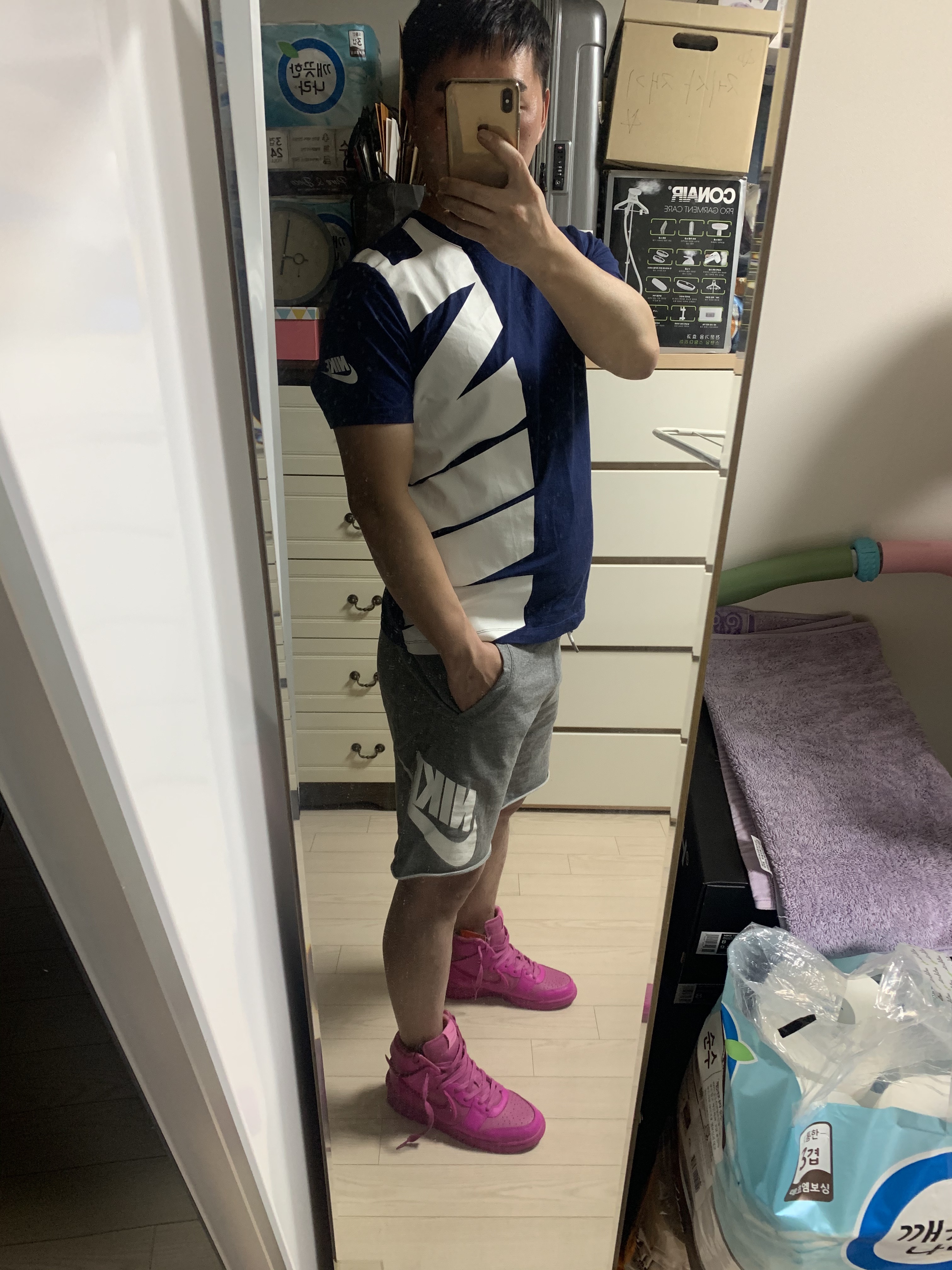Nike x Ambush Dunk High Cosmic Fuchsia, Nike x Kim Jones Oversized T-Shirt Grey Heather - Asia 착용 스타일 - 1