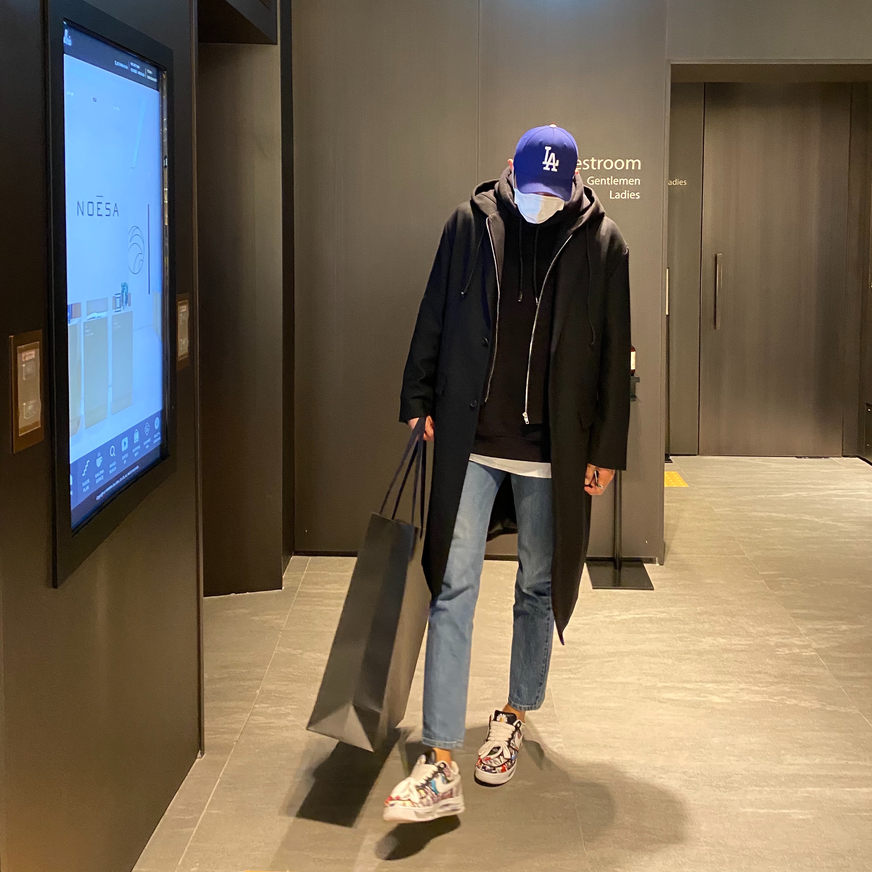 Nike x Peaceminusone Air Force 1 Low Para-Noise 착용 스타일