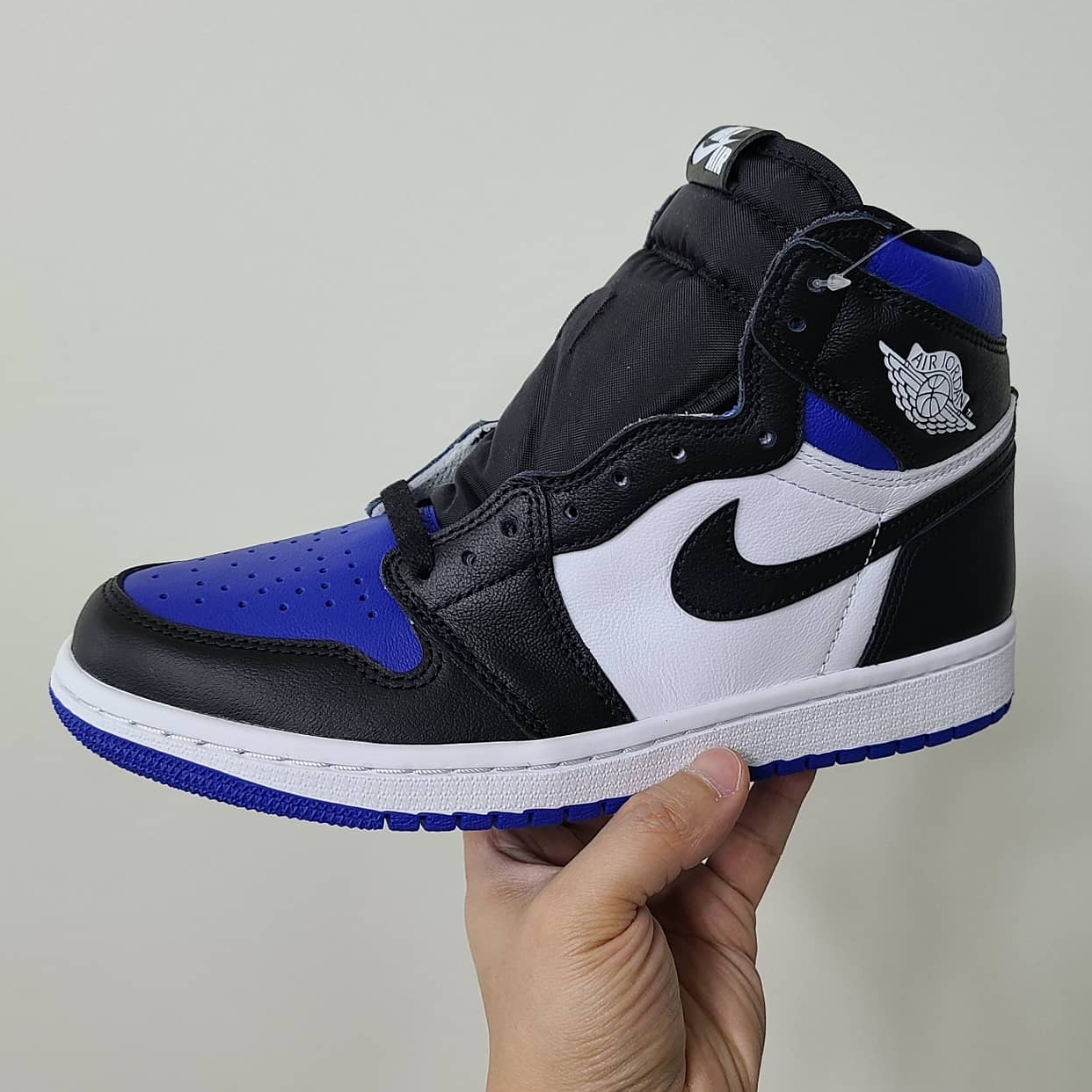 Jordan 1 Retro High OG Royal Toe 착용 스타일