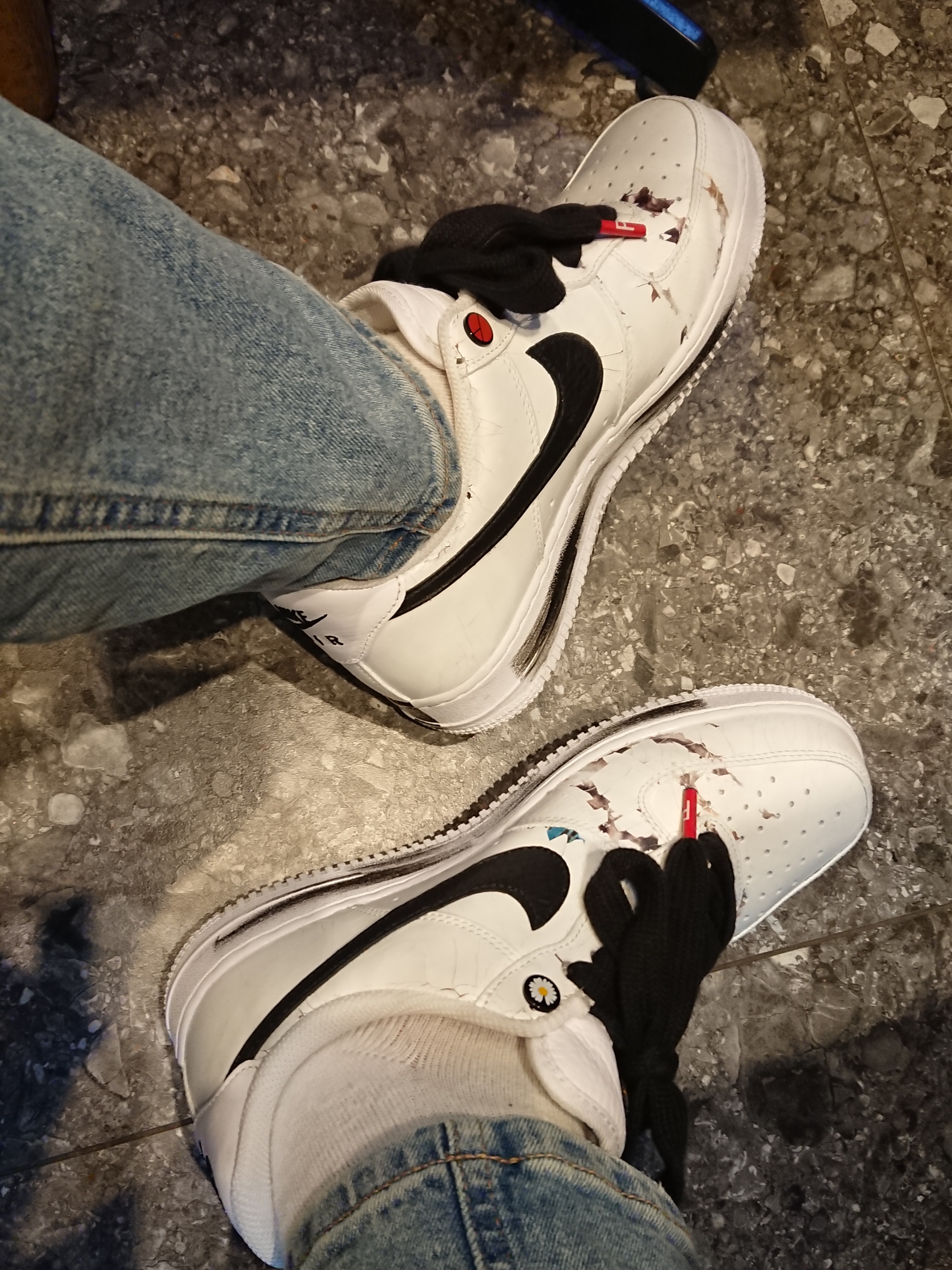 Nike x Peaceminusone Air Force 1 Low Para-Noise 2.0 착용 스타일 - 3
