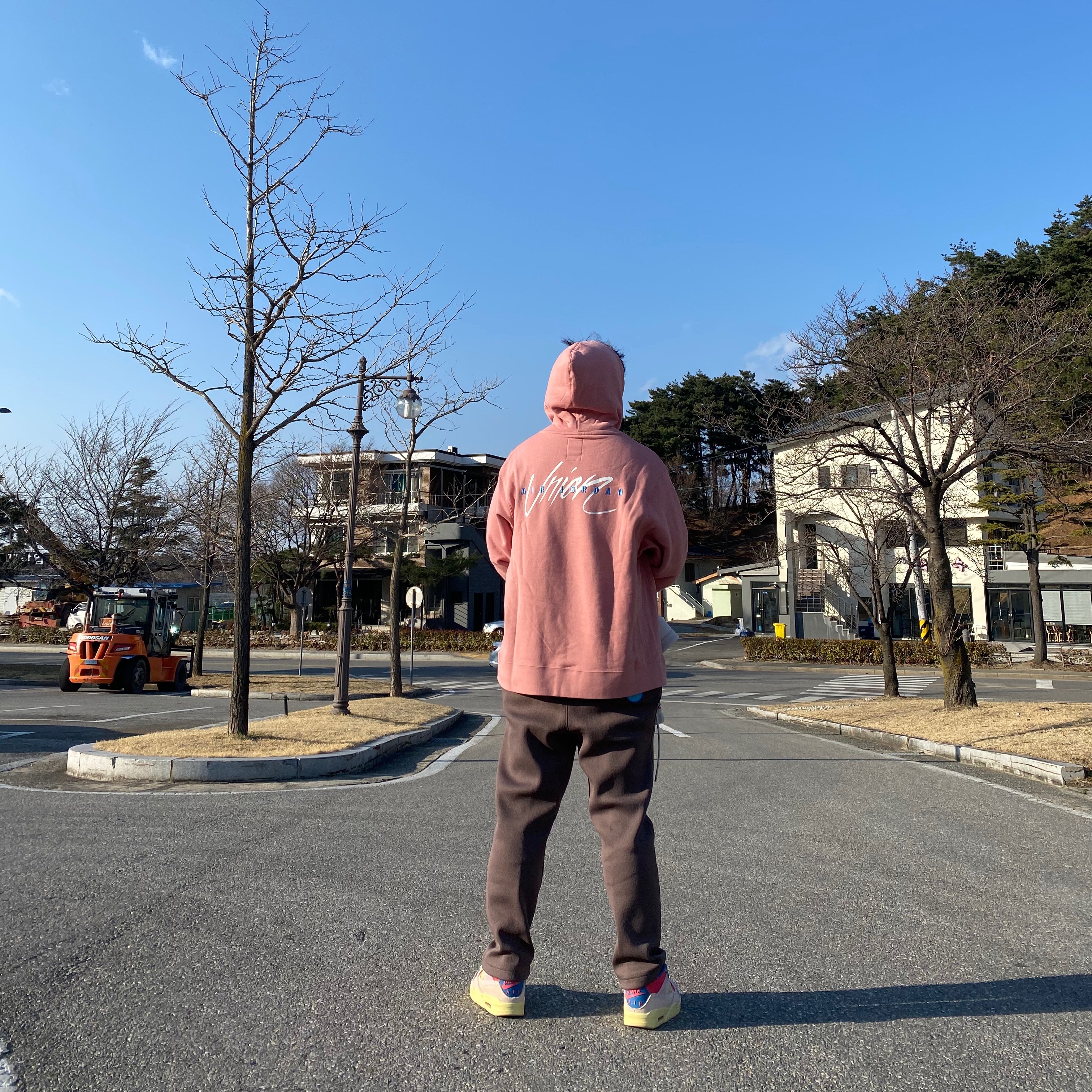 Jordan 4 x Union Retro Guava Ice, Jordan x Union Leisure Pants Ironstone 착용 스타일 - 4