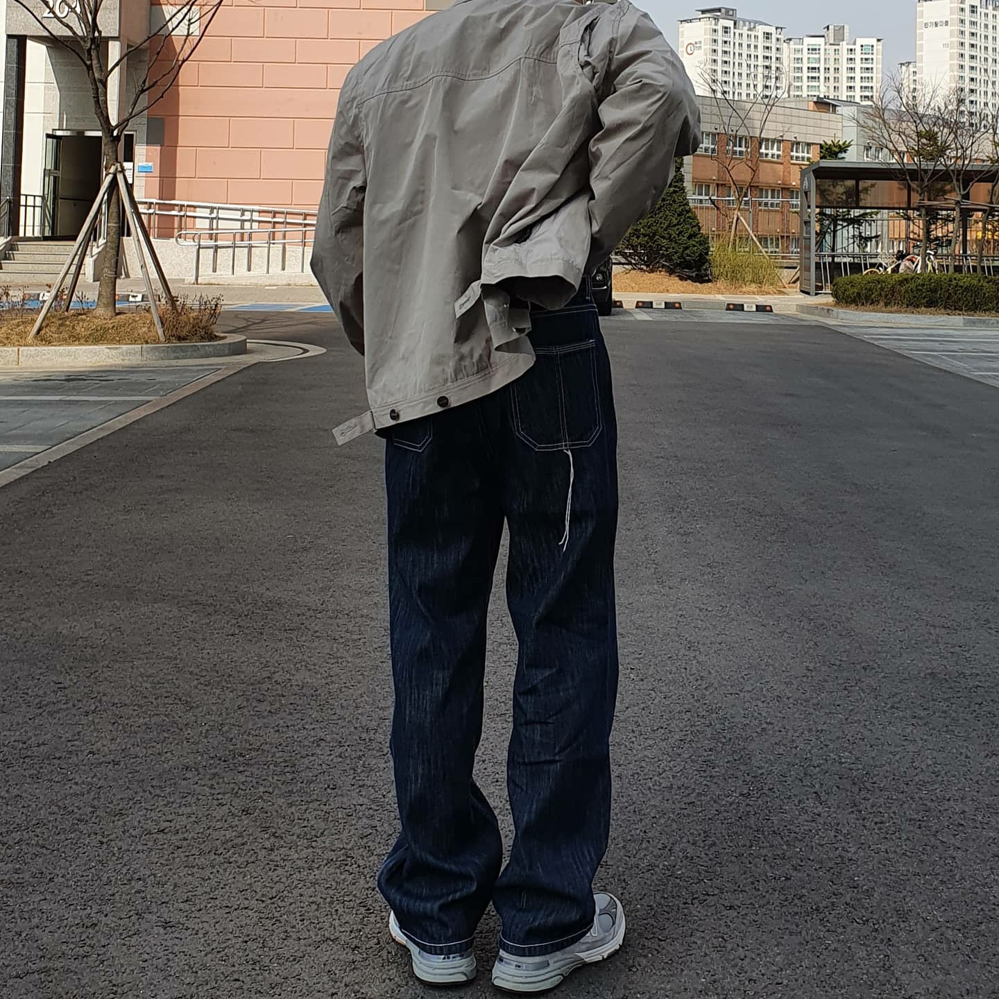 New Balance 993 Made in USA Grey - 2E Wide 착용 스타일 - 5