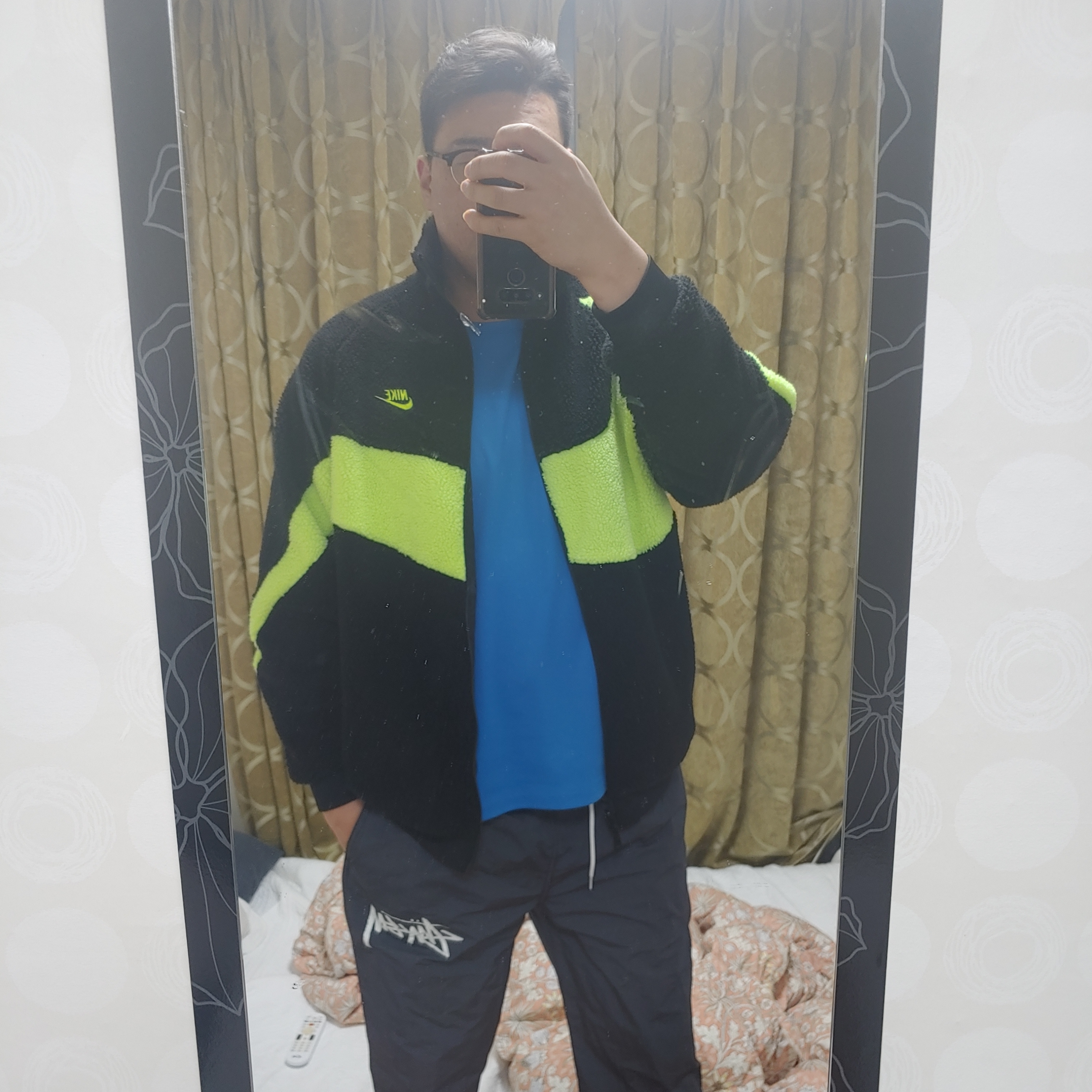 Nike Big Swoosh Full Zip Jacket Black Volt, Nike x Stussy Beach Pants Off Noir 착용 스타일