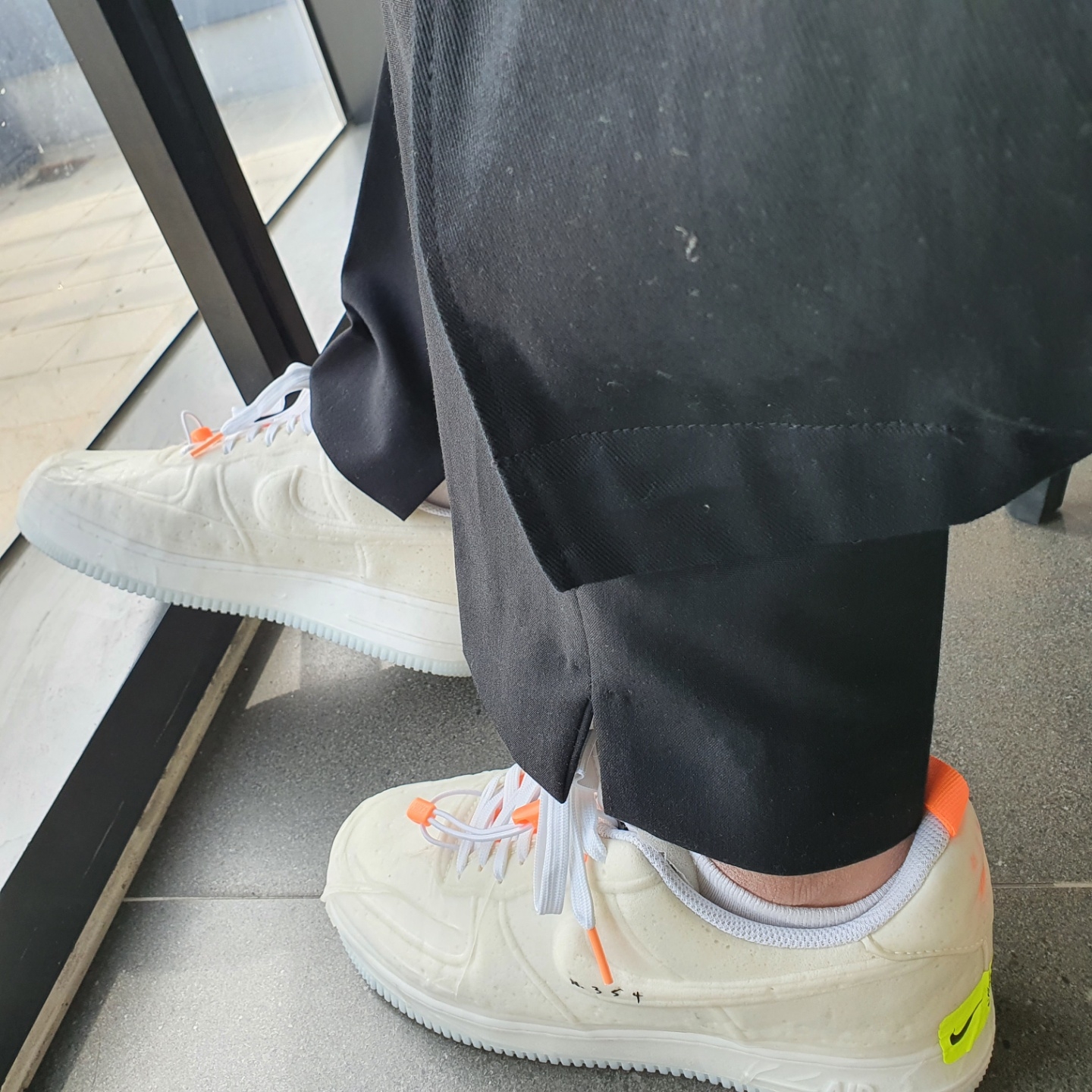 Nike Air Force 1 Experimental Sail 착용 스타일