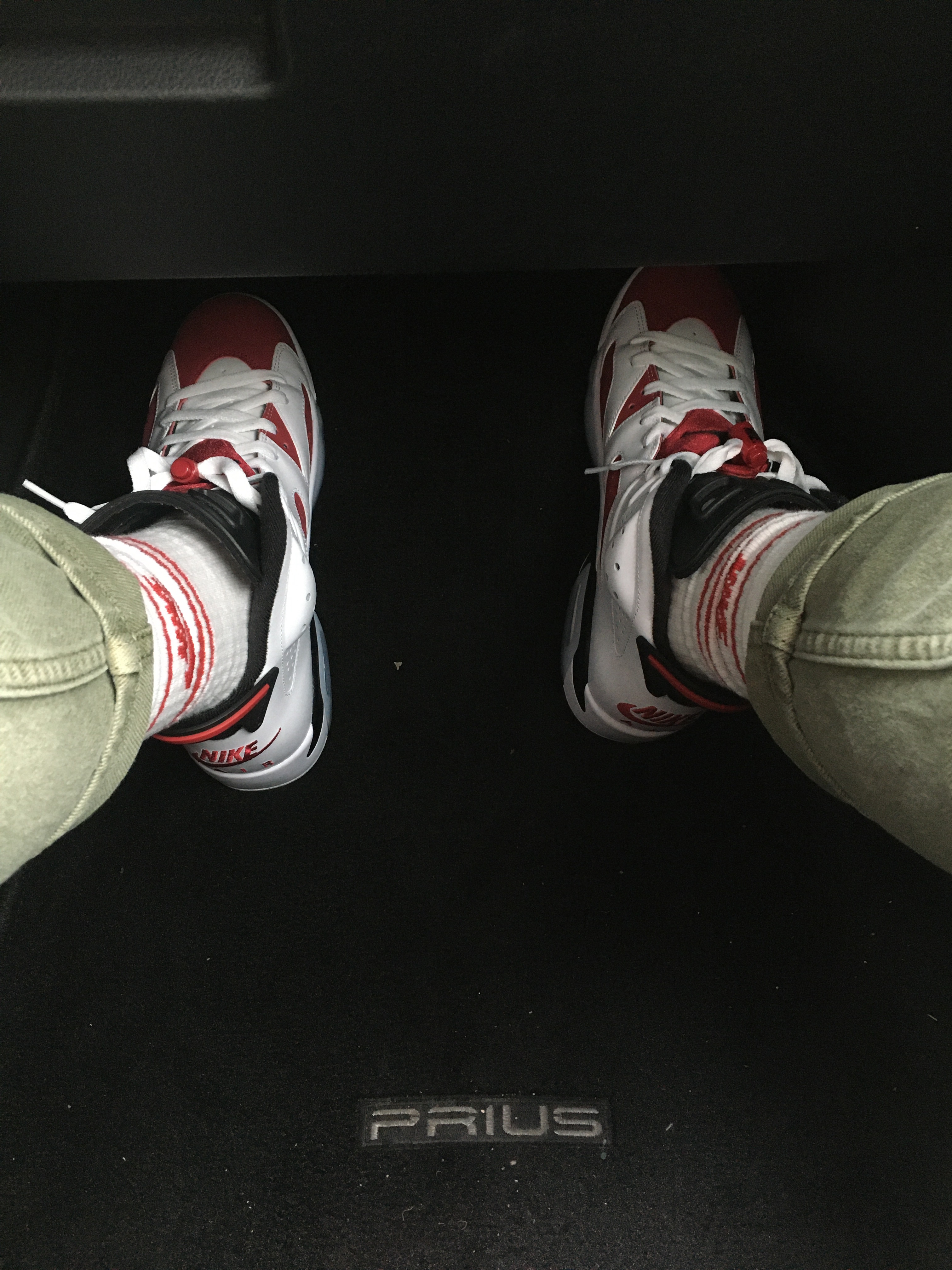Jordan 6 Retro Carmine 2021 착용 스타일