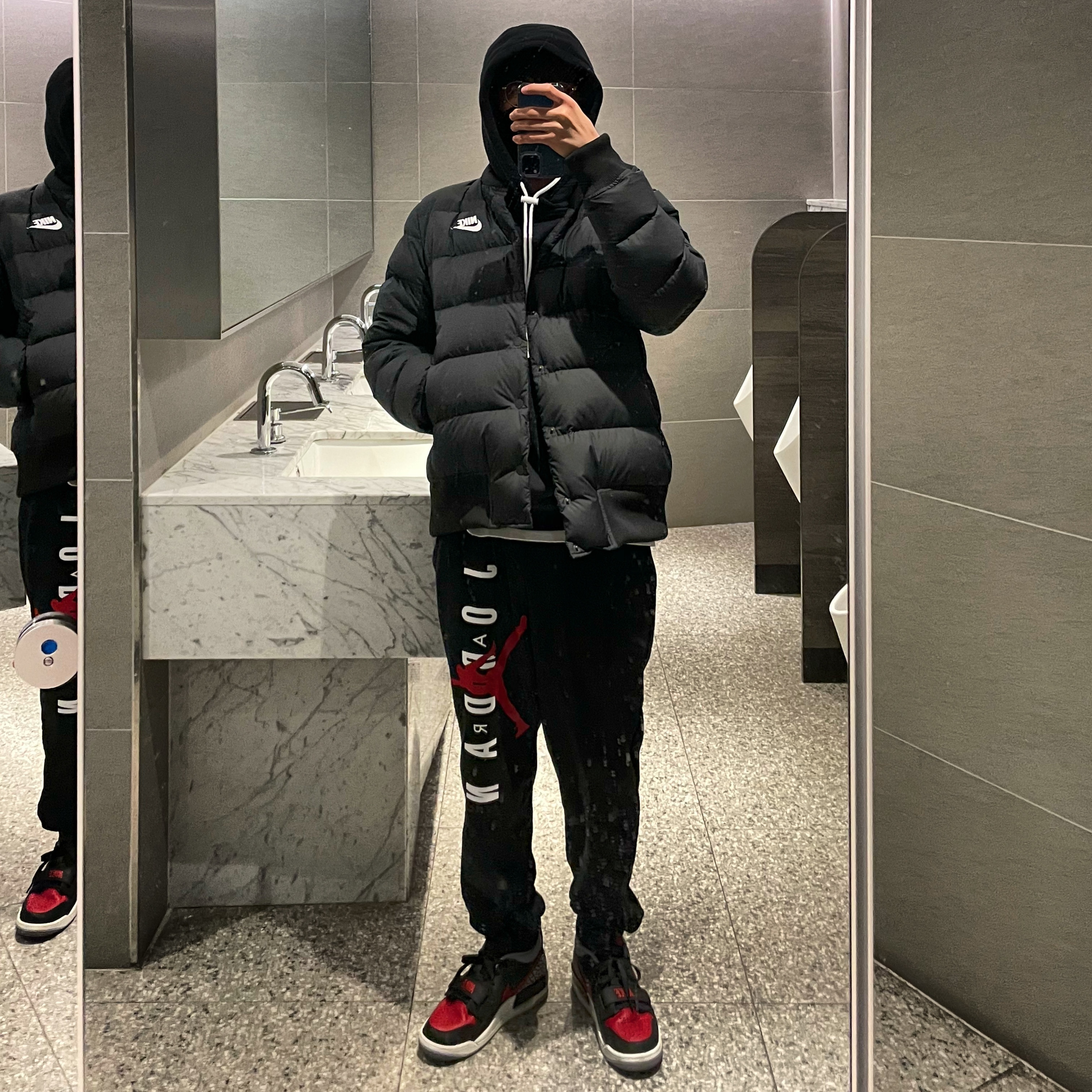 Nike NRG Solo Swoosh Fleece Hoodie Black White - Asia 착용 스타일