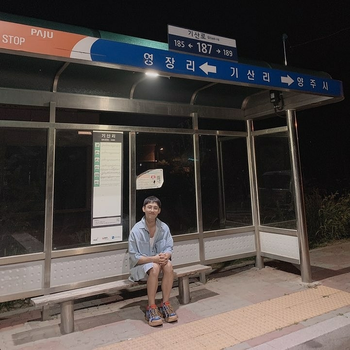 anschfekfkd님의 스타일