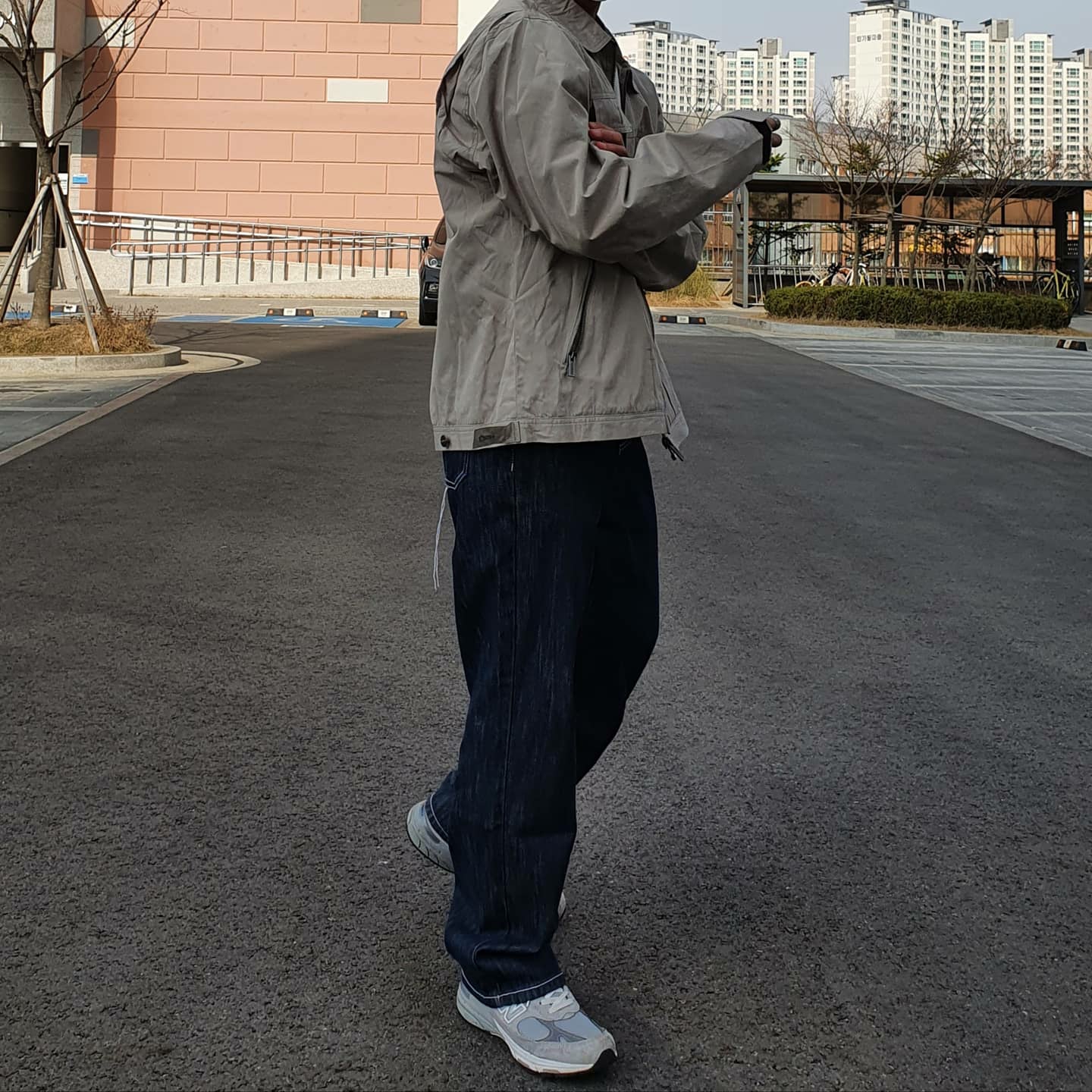 New Balance 993 Made in USA Grey - 2E Wide 착용 스타일 - 4