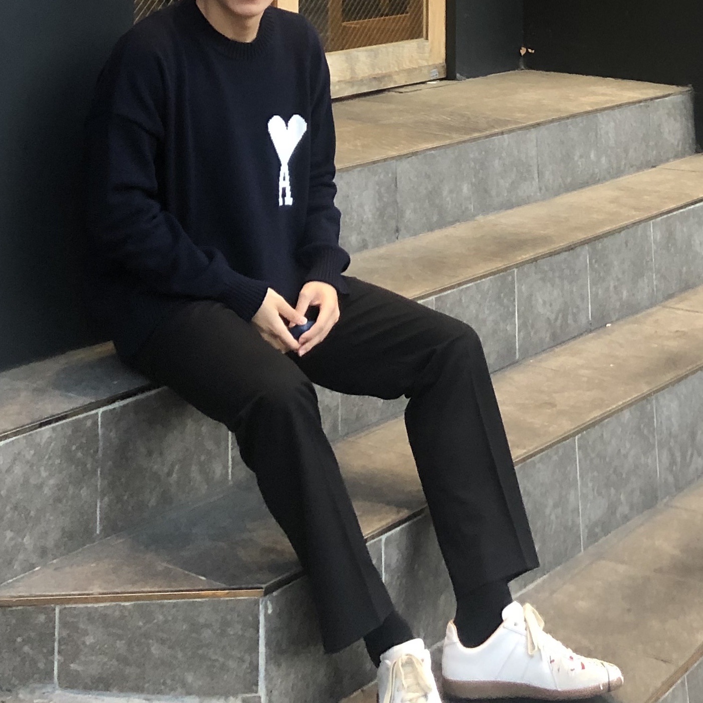 Maison Margiela Replica Paint Drop Sneakers 착용 스타일