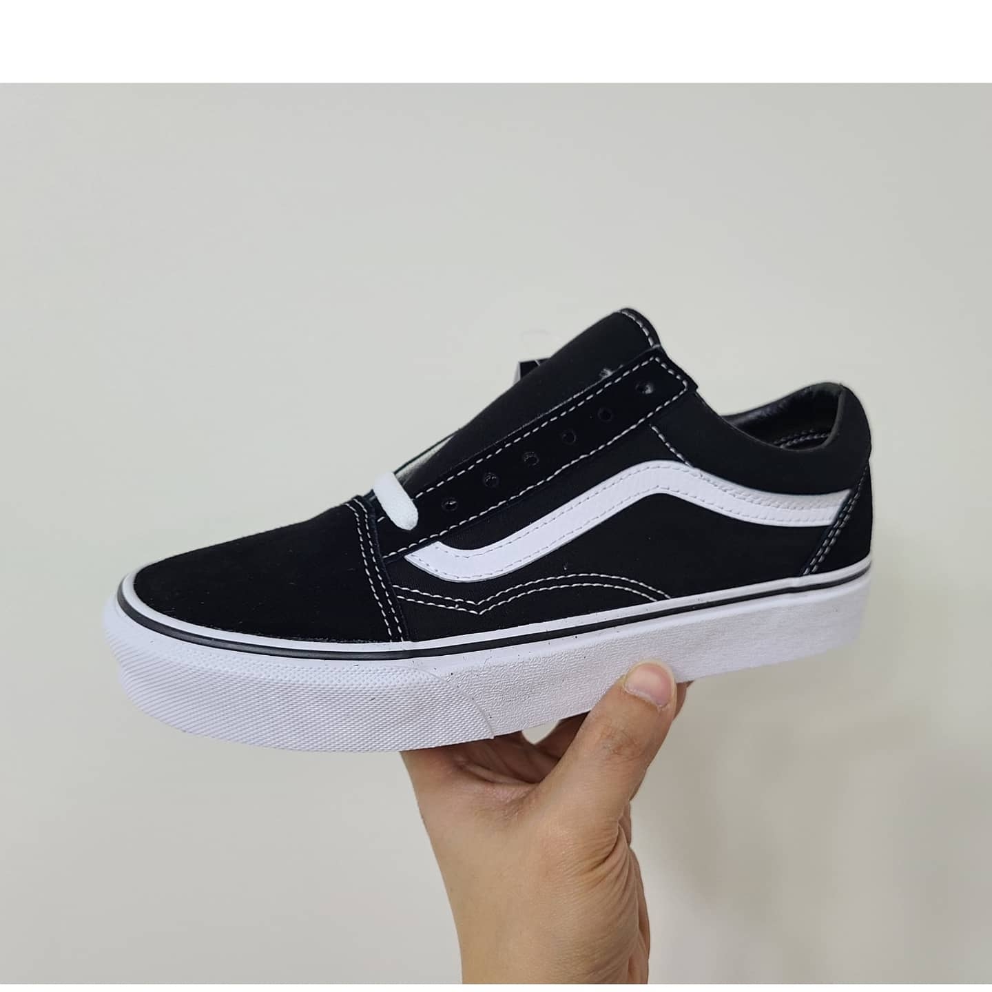 Vans Vault OG Old Skool LX Black 착용 스타일