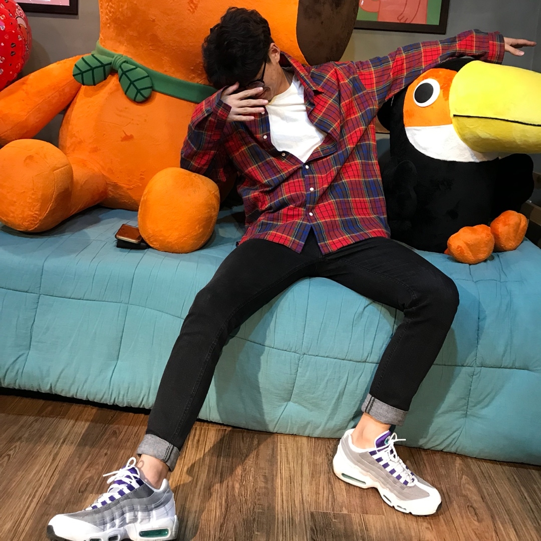 (W) Nike Air Max 95 Grape 2018 착용 스타일