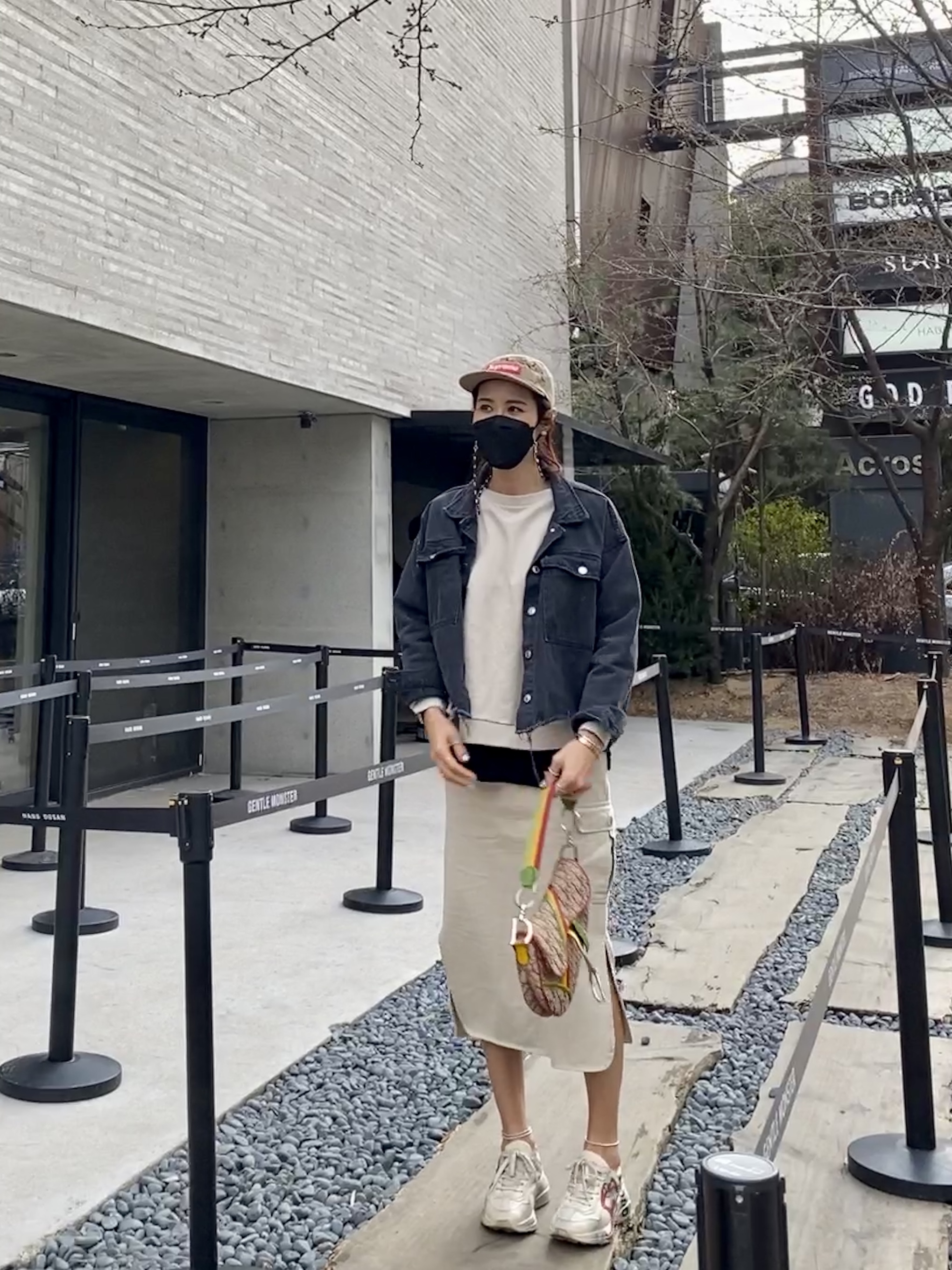 (W) Gucci Rhyton Leather Sneakers Mouth 착용 스타일